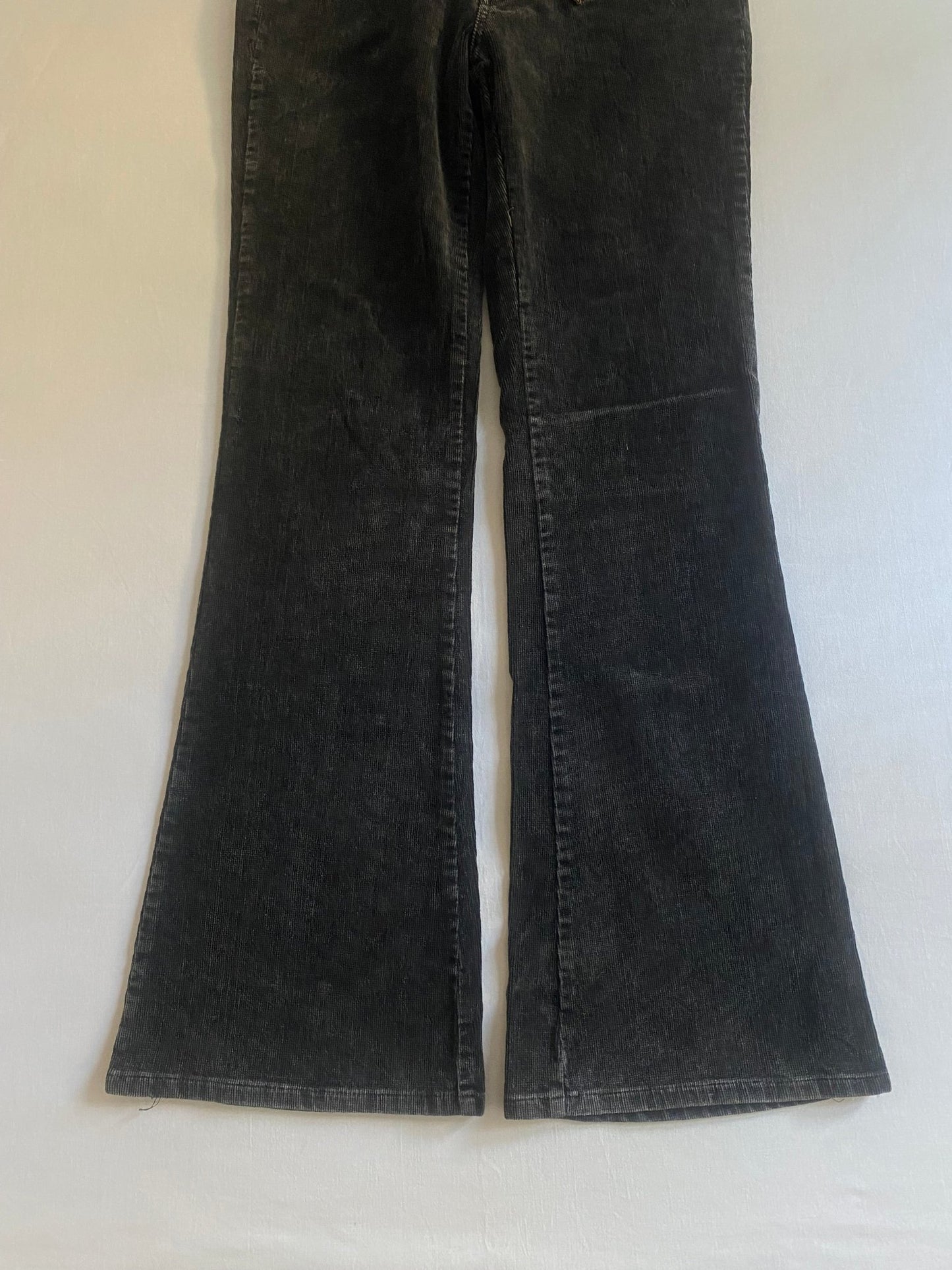 Y2K Black Corduroy Flared Trousers - anbracaminte