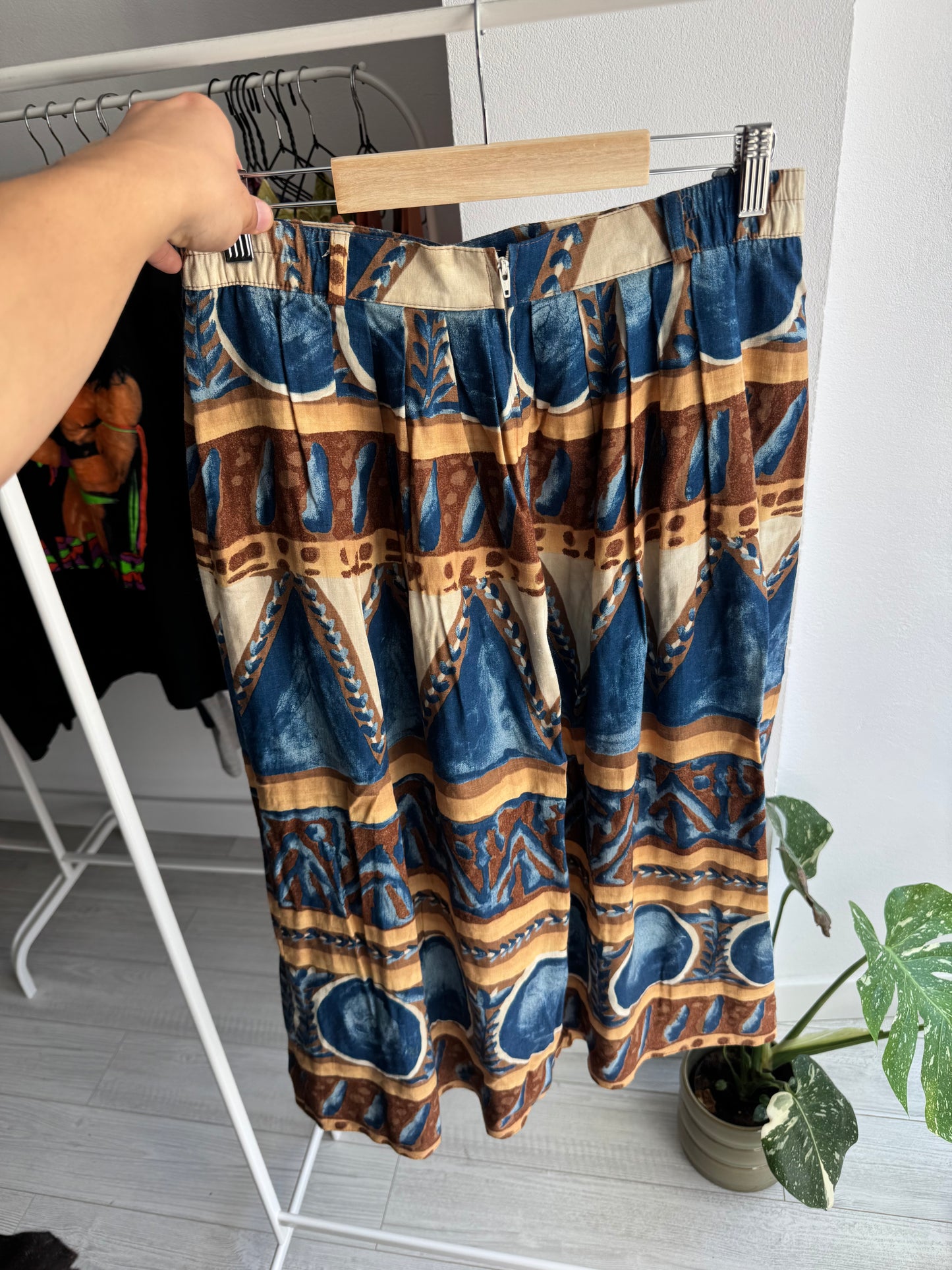 ☀️ Fustă Vintage cu Print – EU 40 Damă (M/L) – Made in Germany
