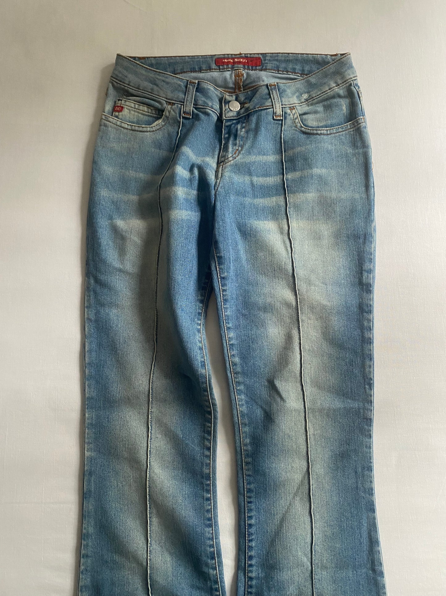 Blugi evazați Y2K Miss Sixty, mărimea US 28, fabricați în Italia 👖🇮🇹