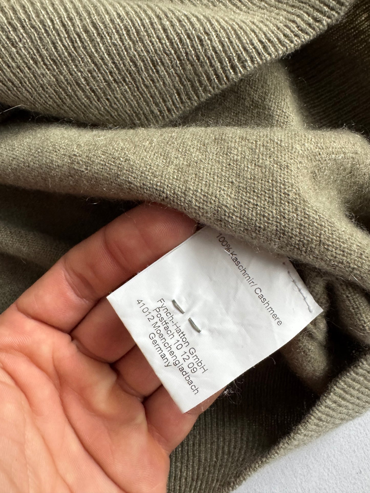 🧶 Pulover Vintage Bărbați Verde-Khaki din Cașmir cu Guler V – L