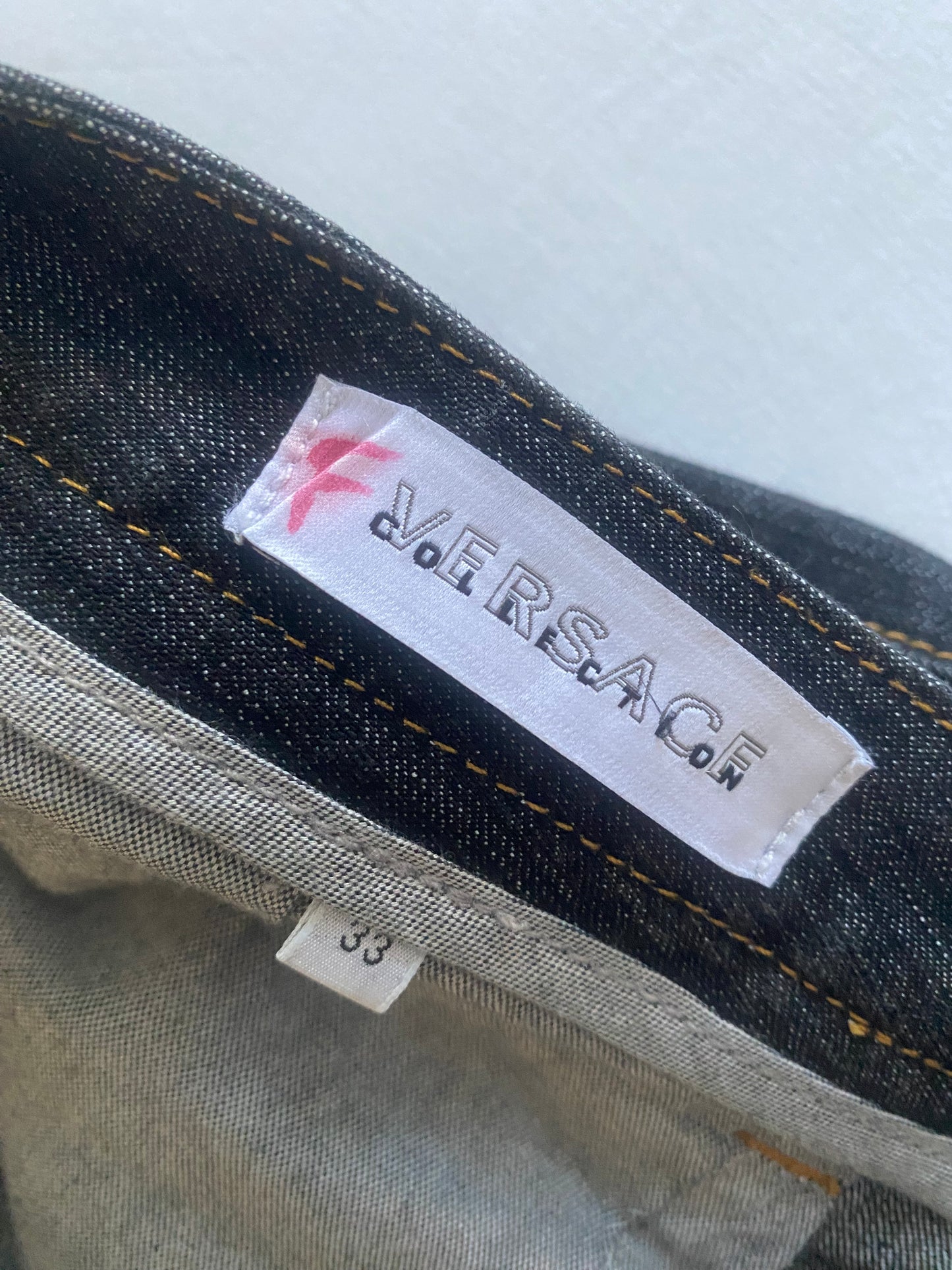 Blugi Y2K Versace din denim albastru închis – Mărimea 33 – Made in Italy