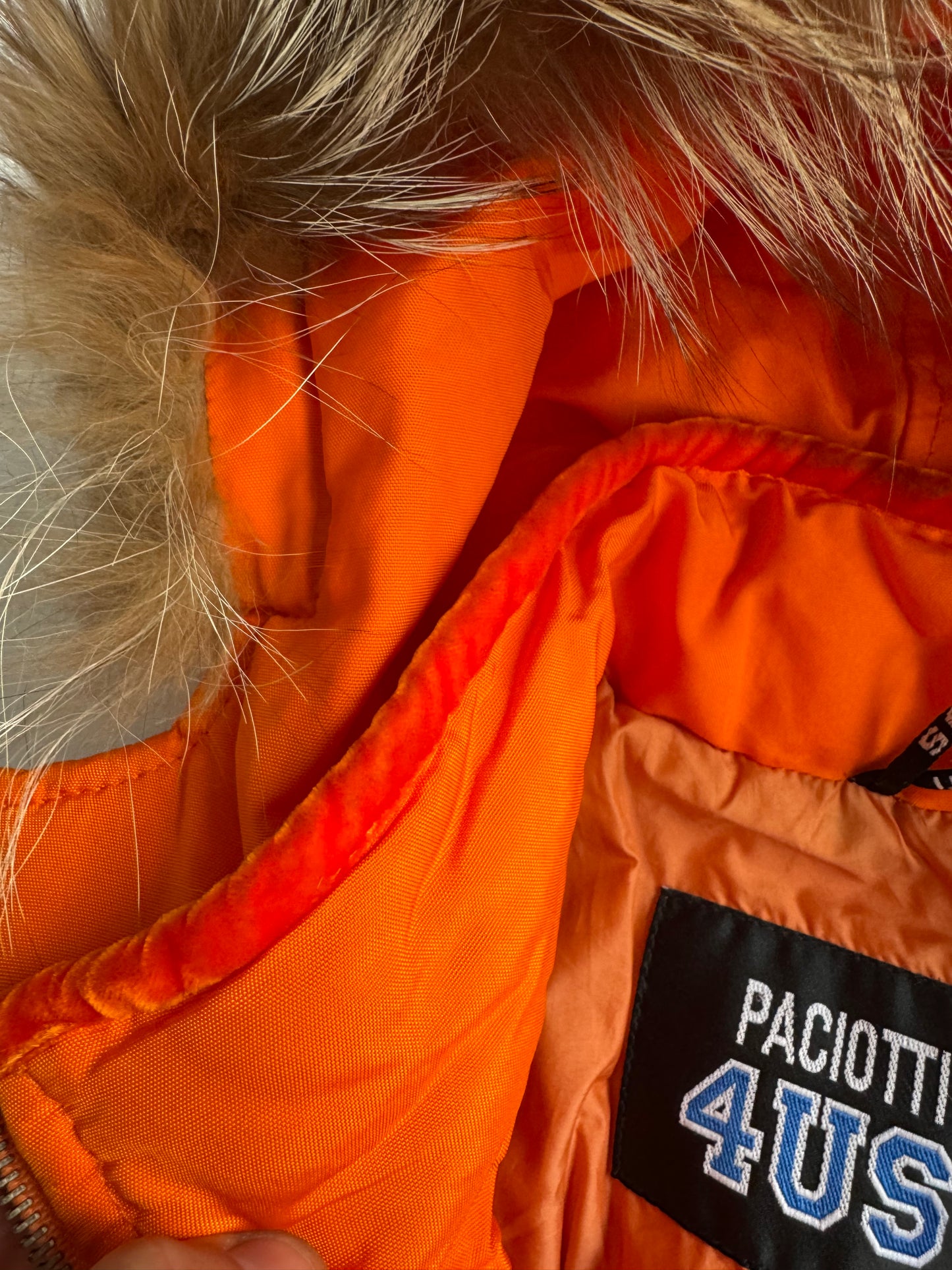 🍊 Jachetă Y2K Portocalie 4US by Cesare Paciotti cu Glugă din Blană Naturală – M Femei