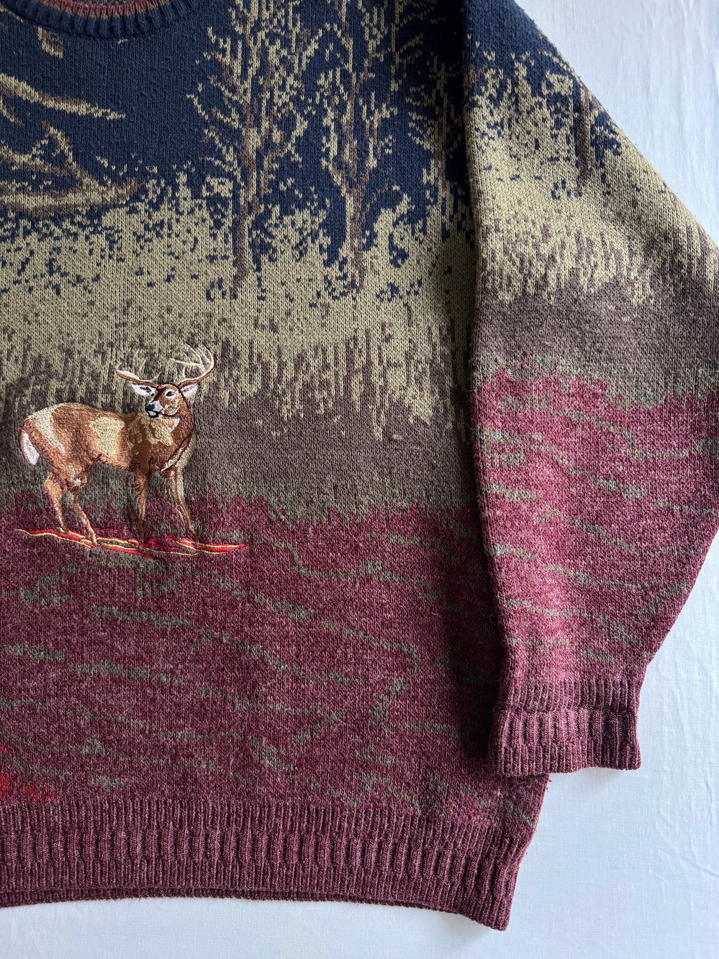 🦌 Pulover Vintage cu Broderie Căprioară – Mărimea L (fit oversized)