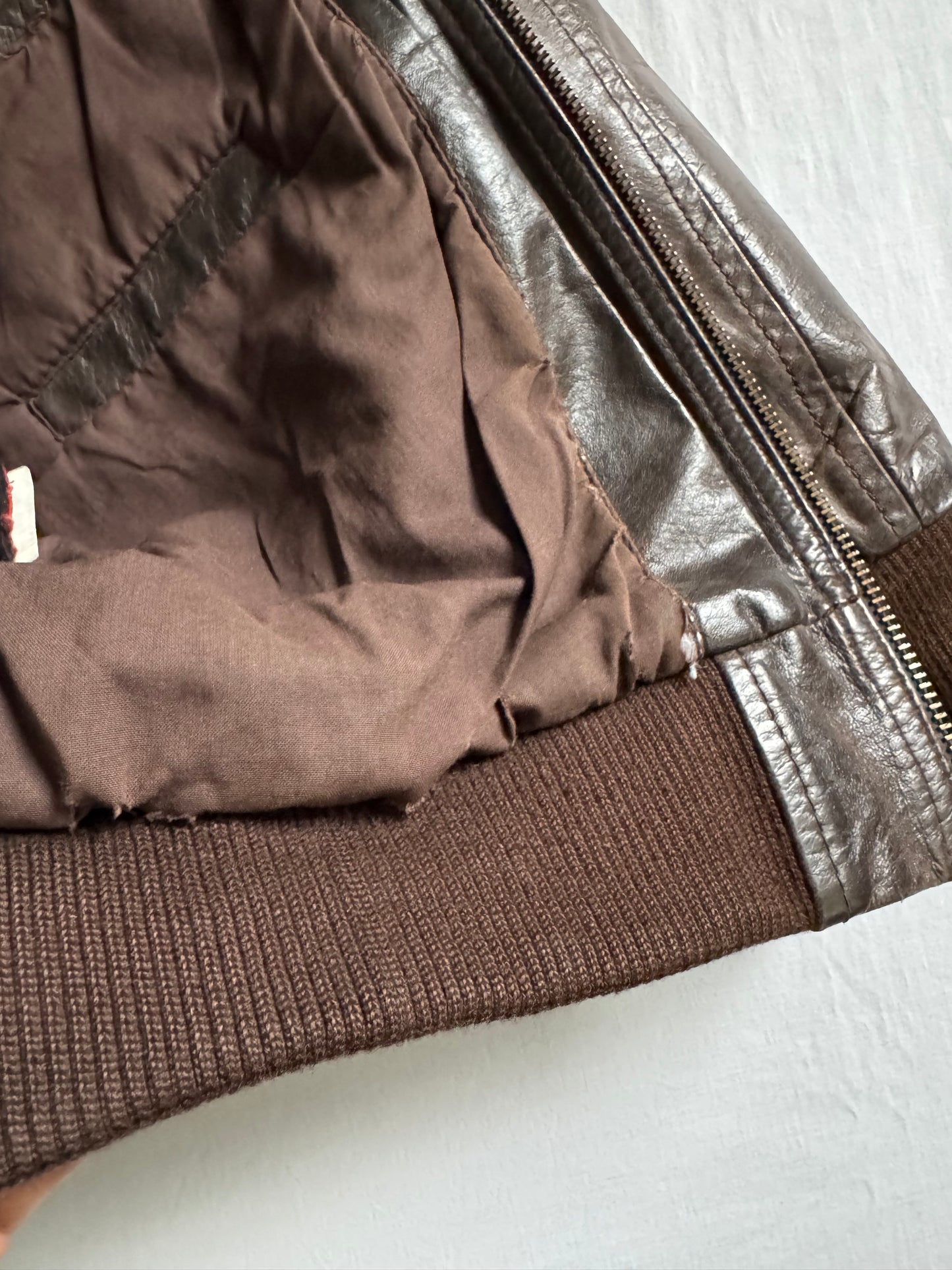 🧥 Jachetă vintage din piele maro – mărimea XL