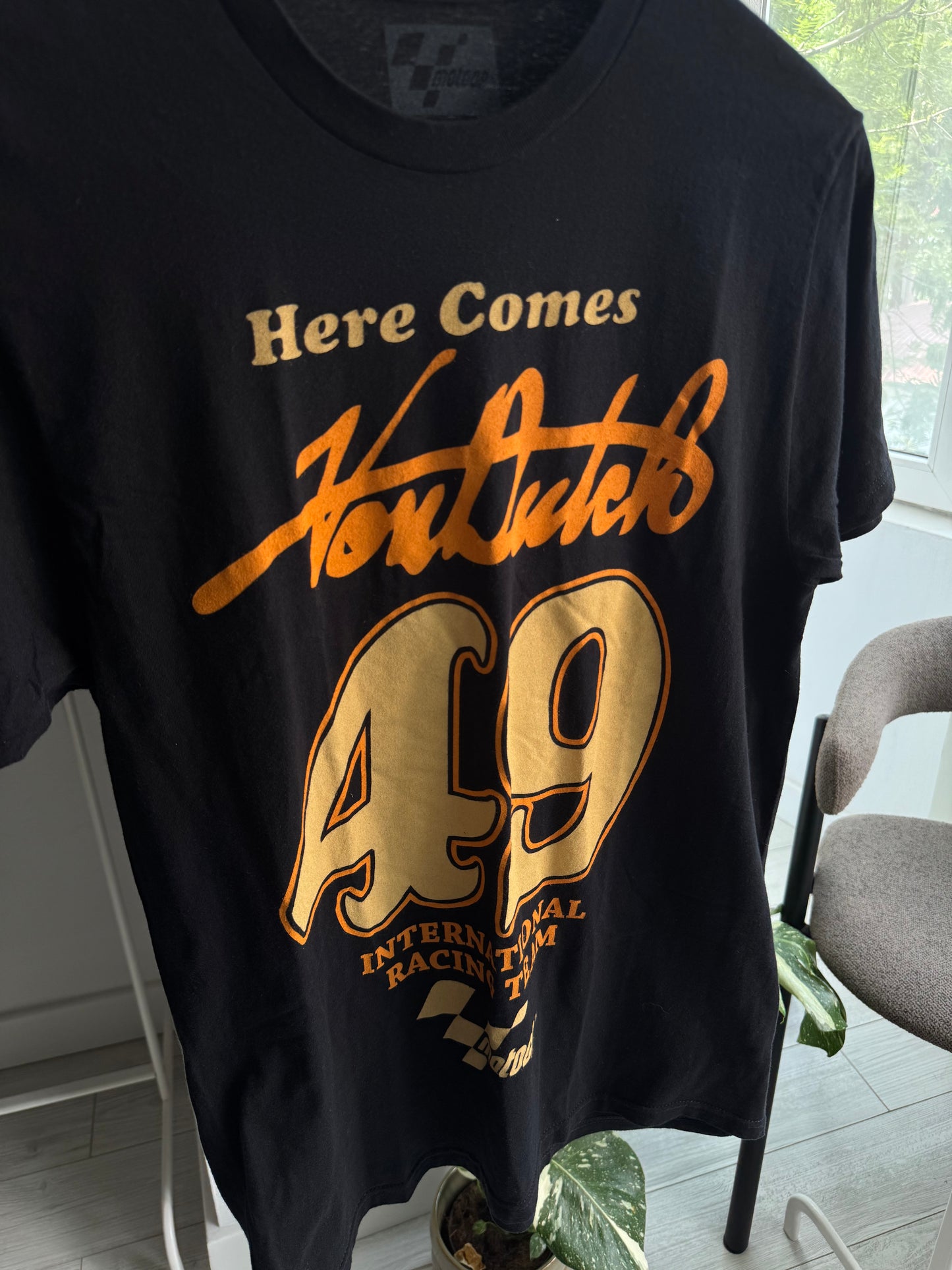 🏍️ Tricou Von Dutch x MotoGP Graphic Tee – M Bărbați