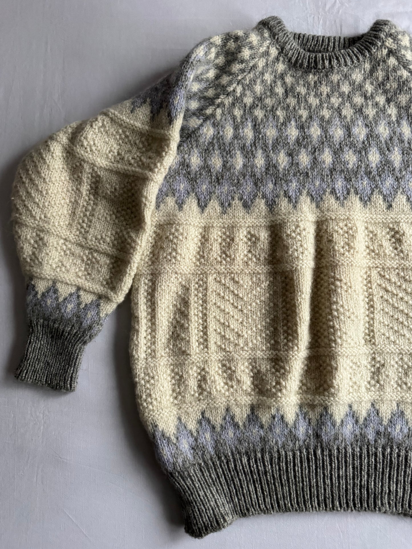 ❄️ 🧶 Pulover Vintage Nordic din Lână – L