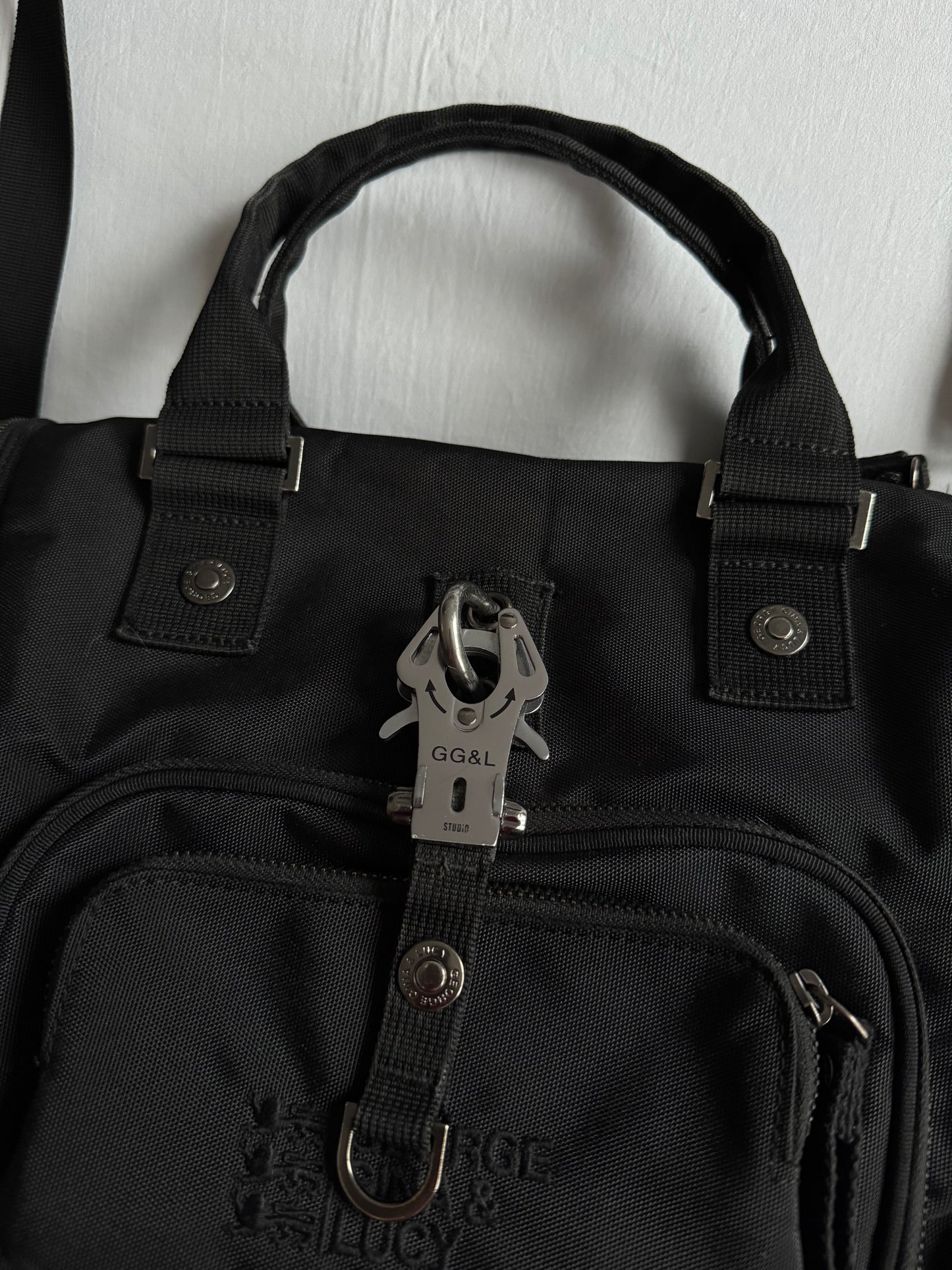 👜 Geantă Y2K George Gina & Lucy The Box Bag