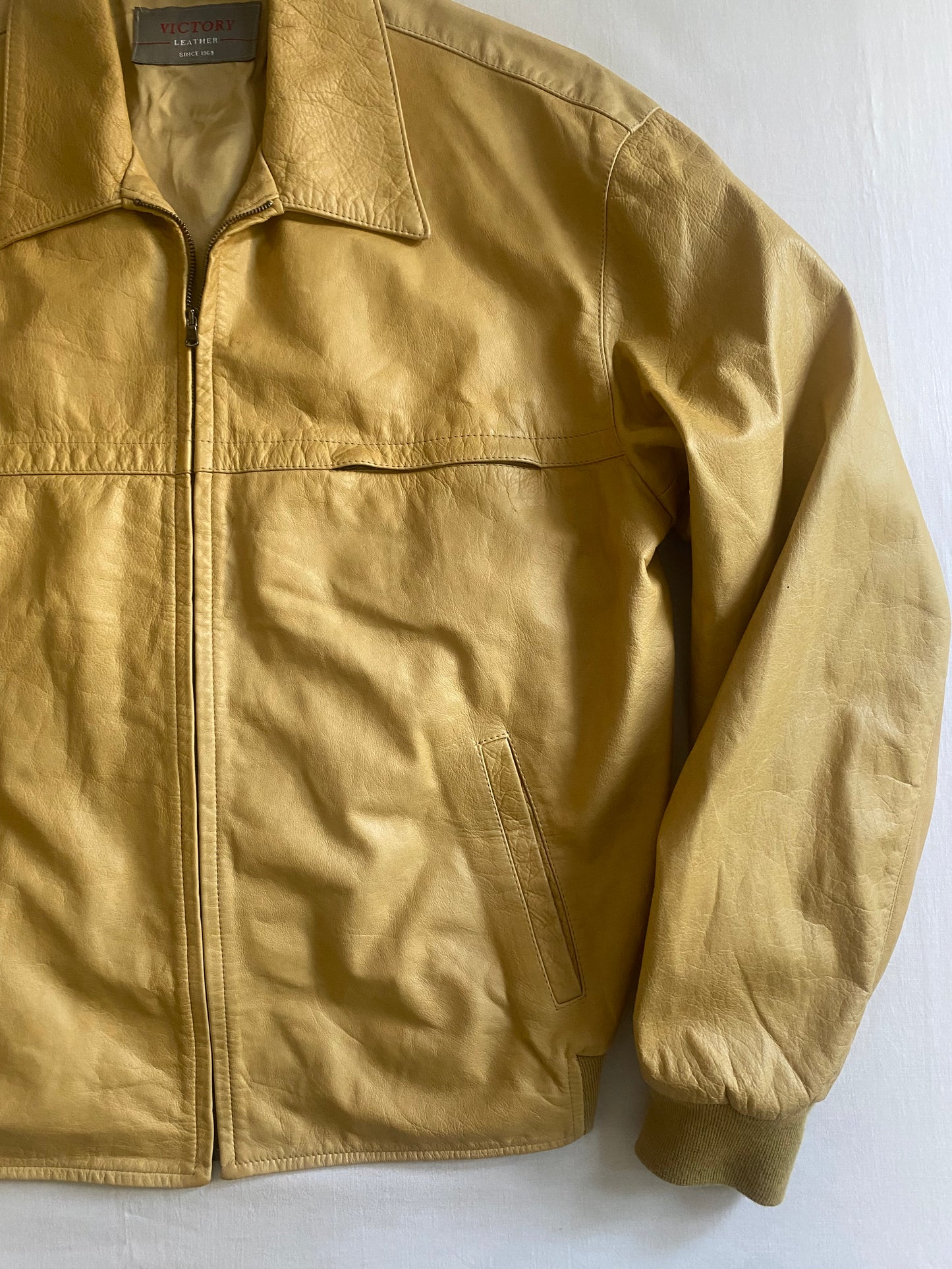 Geacă Vintage Crem din Piele – Made in Italy, Guler 70s