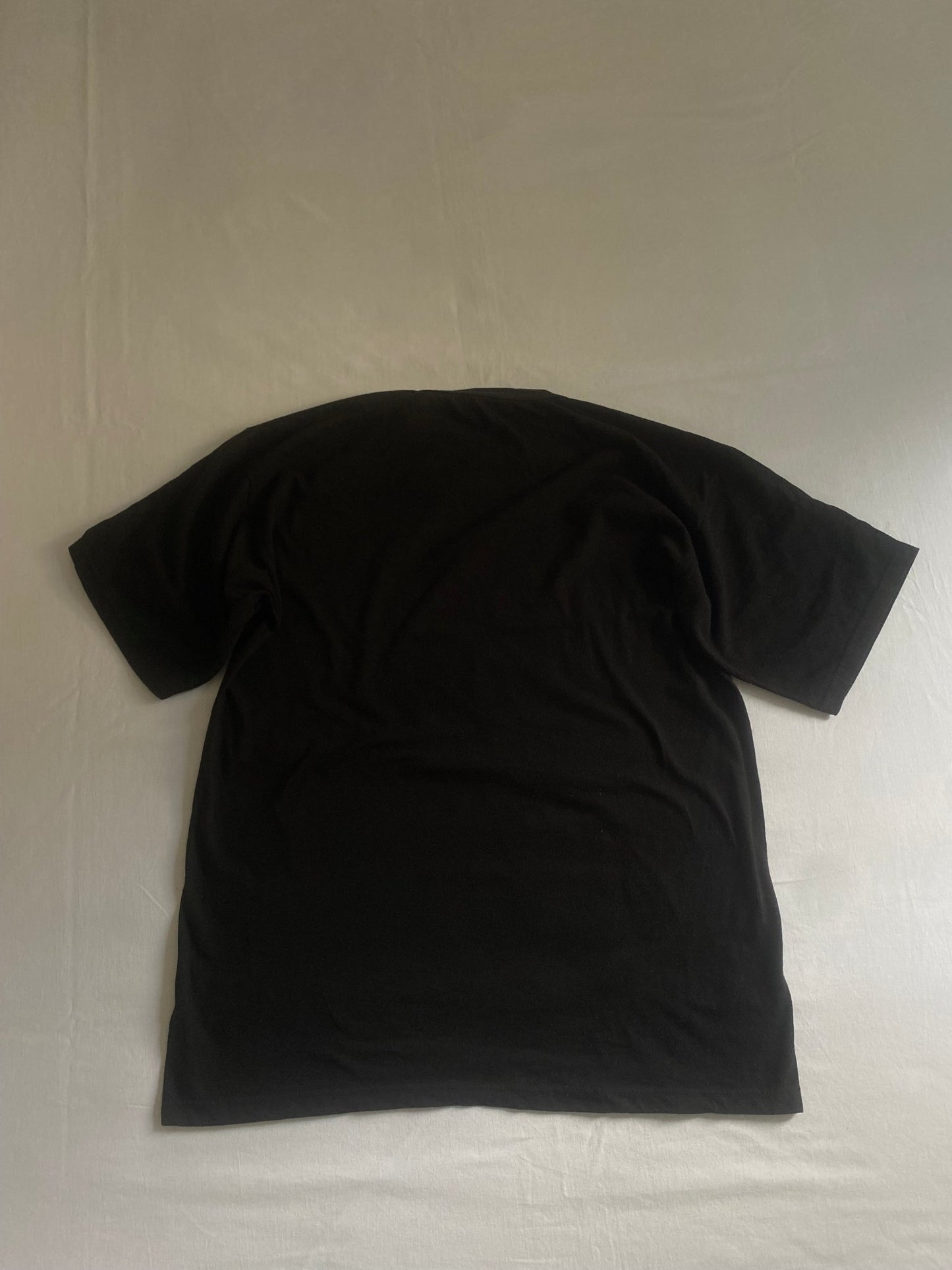 1998 Vintage Simpson Men in Black Graphic Tee - anbracaminte