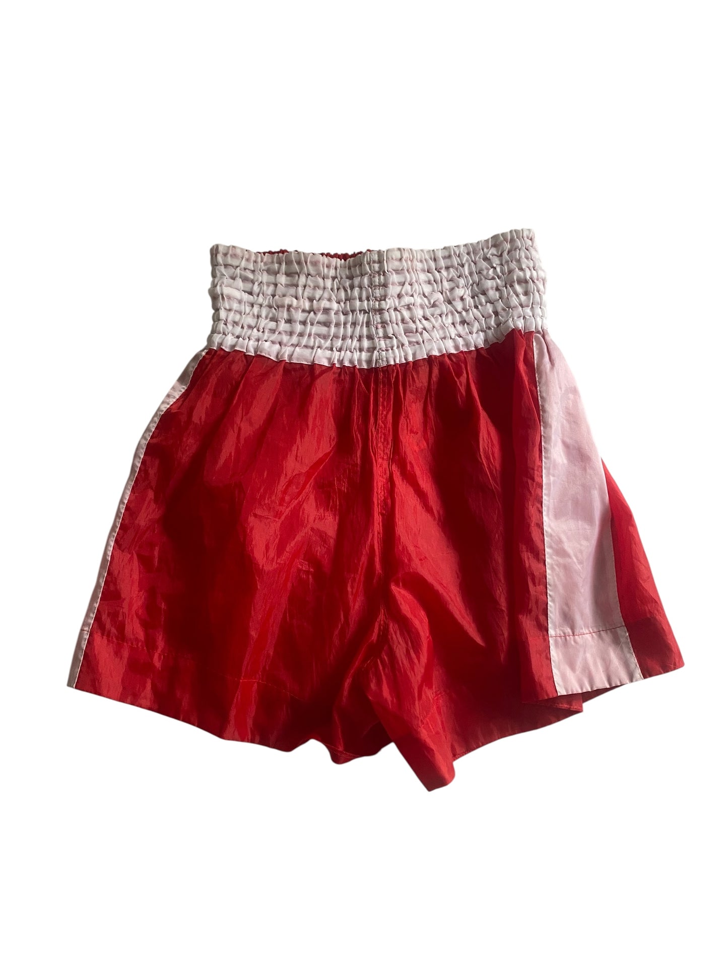 Pantaloni Scurți Muay Thai Red Bull – Mărime XL (potrivesc și mărimi mai mici) 🥊🔥