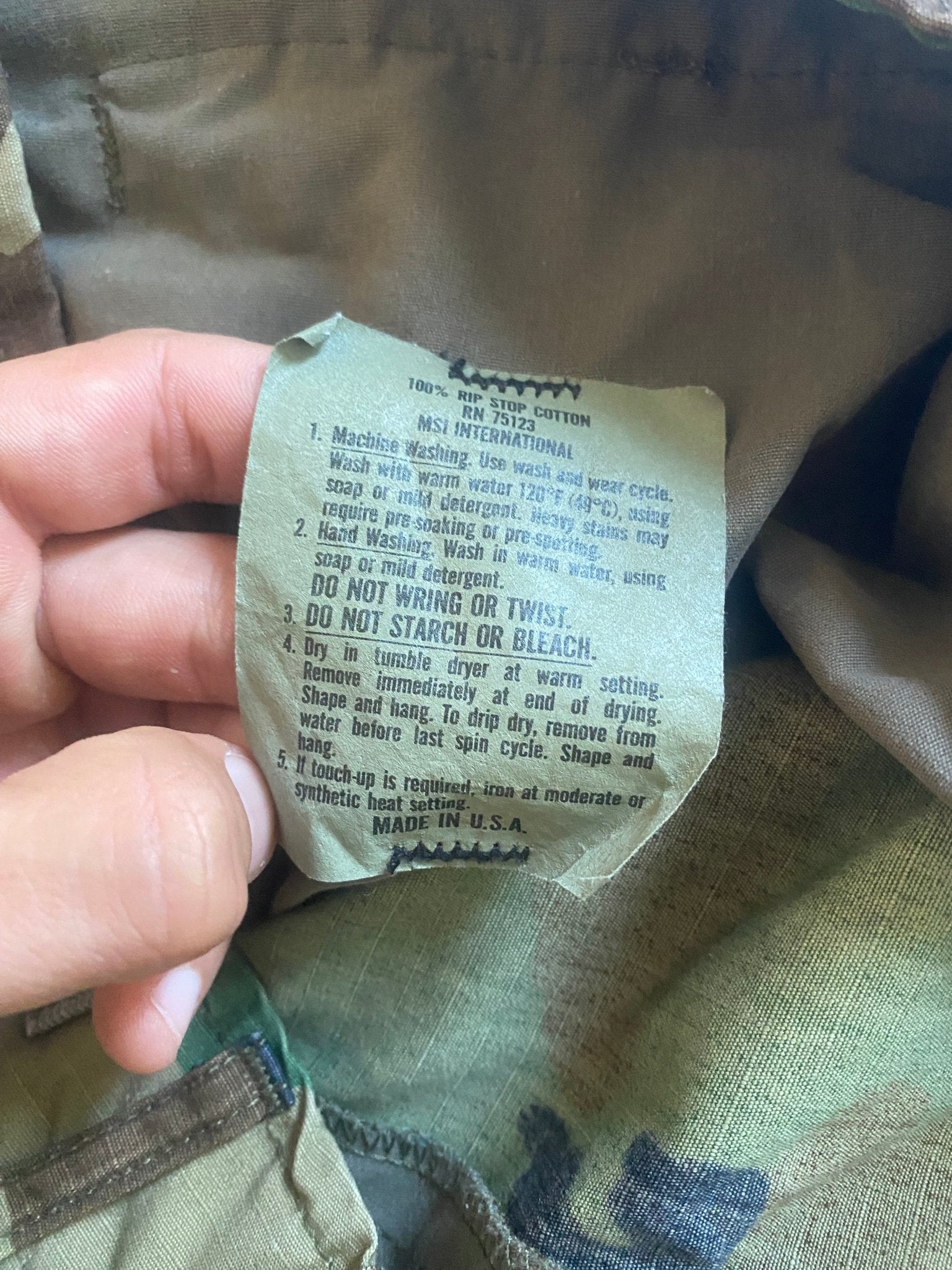 2001 US Army Camo Cargo Pants - anbracaminte
