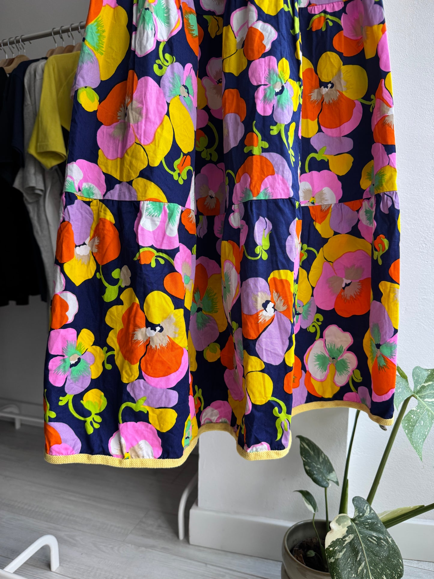 ☀️ Fustă Vintage Floral cu Print – Approx. XS–S Damă