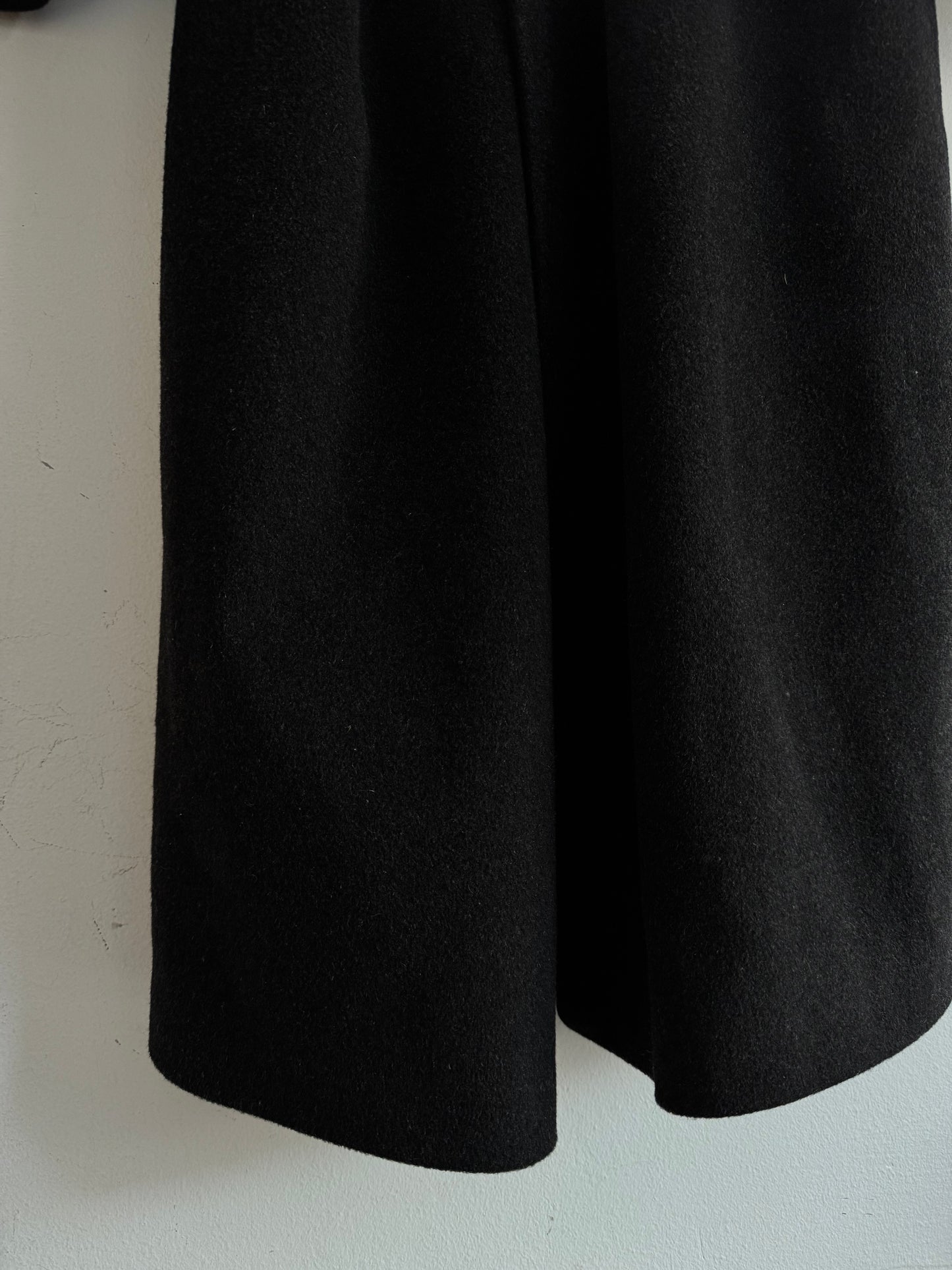 🎩 Palton Vintage Bărbați Gri Închis / Negru deschis din Cașmir – Marimea 48 (M oversized / L regular)