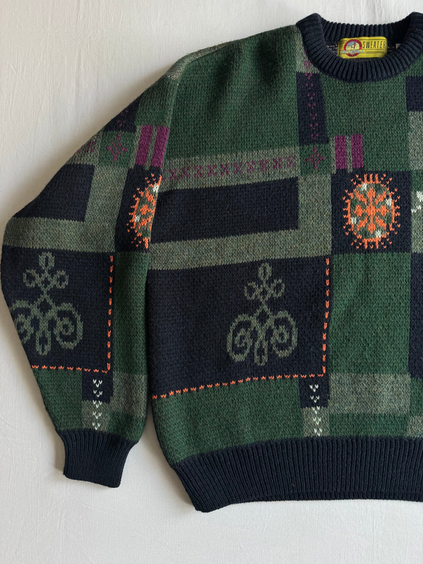 🧶 Pulover Vintage O’Neill cu Model Abstract – L