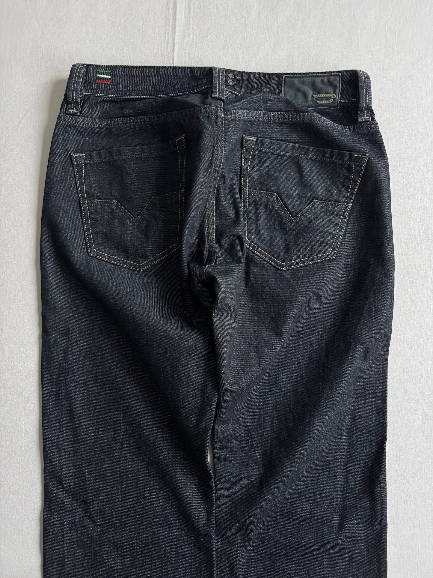 👖 Blugi Vintage Diesel Dark Denim Larkee – W30 / L34