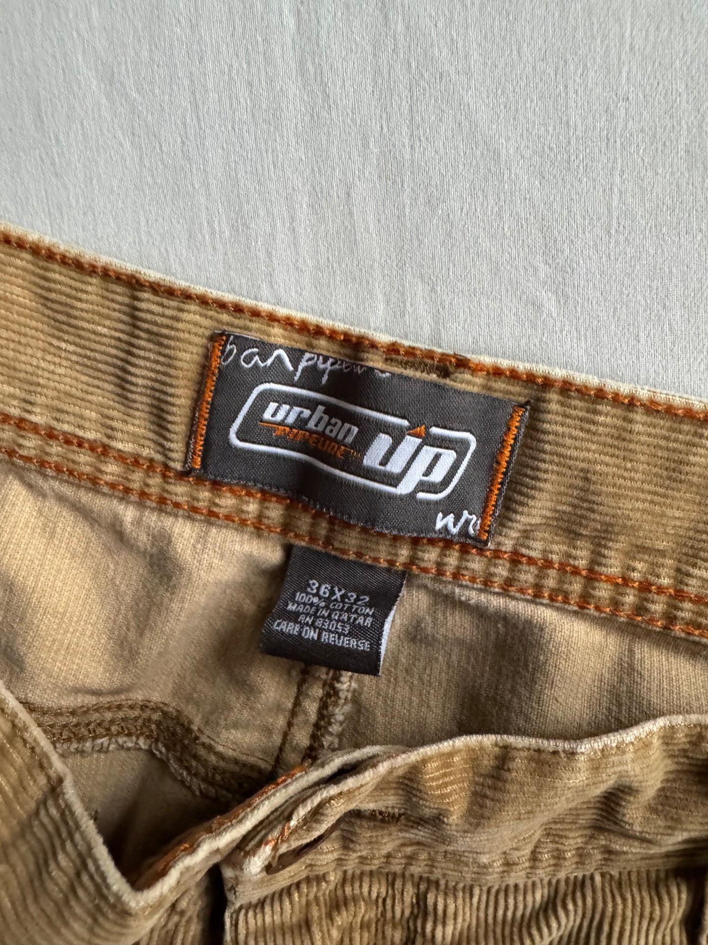 🔨 Y2K Urban Pipeline Pantaloni Baggy / Corduroy Brown (W36 x L32)