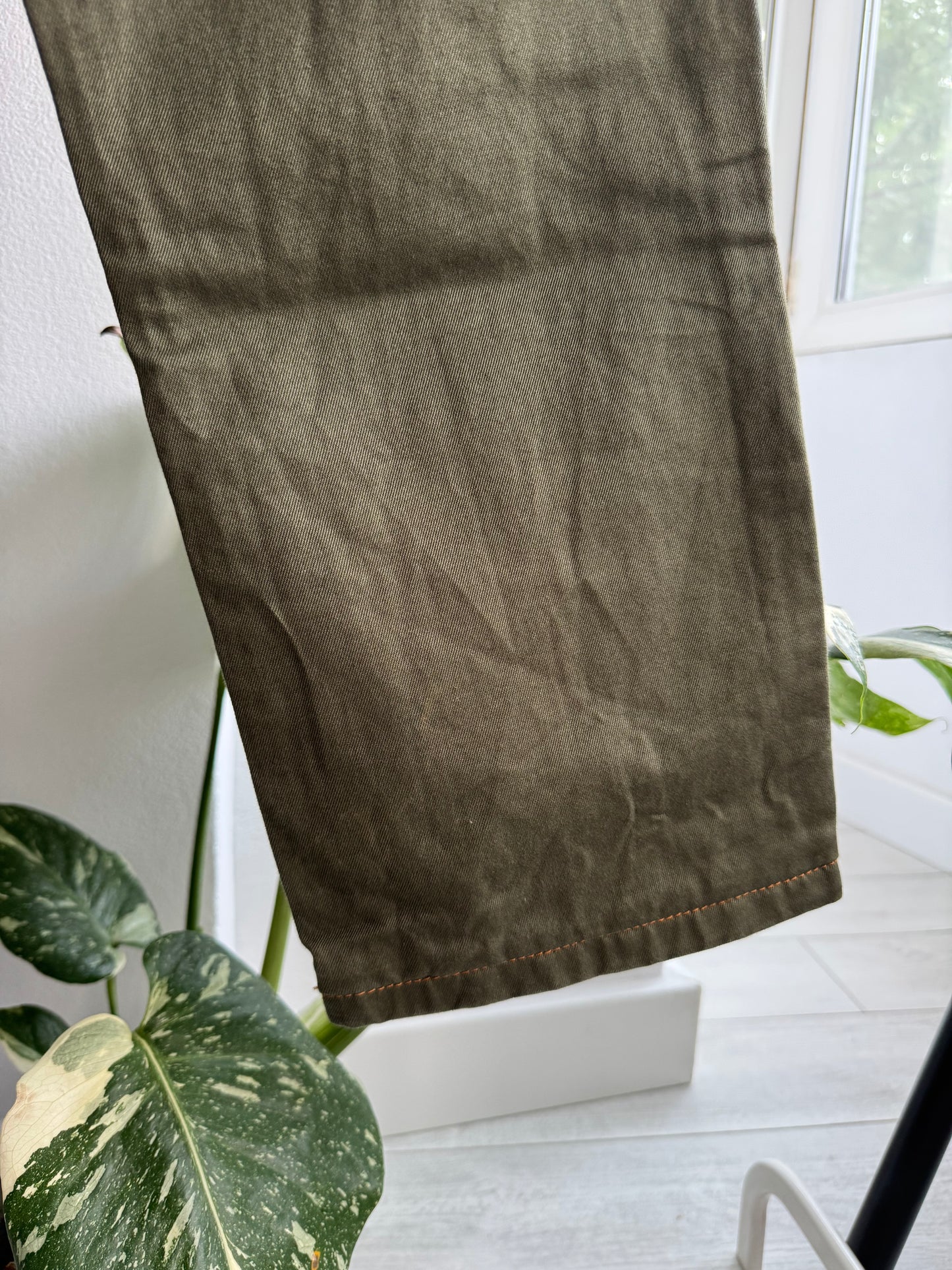 🫒 Y2K Dolce & Gabbana Olive Green Jeans – Straight Fit – US 34 – Made in Italy