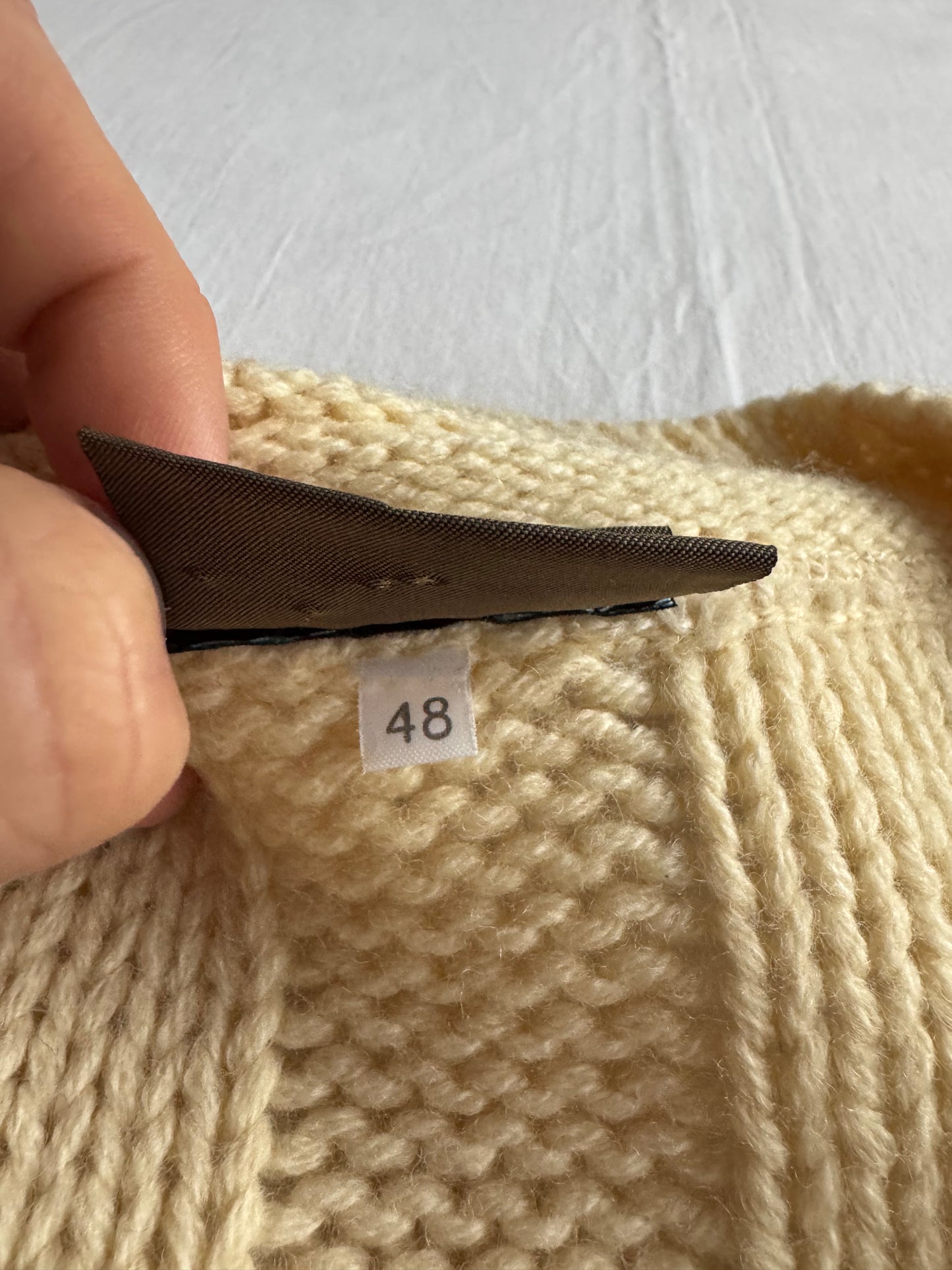 🧶 Pulover Vintage Bărbați Alb Natural cu Decolteu în V din Blend Lână – 48 (M)