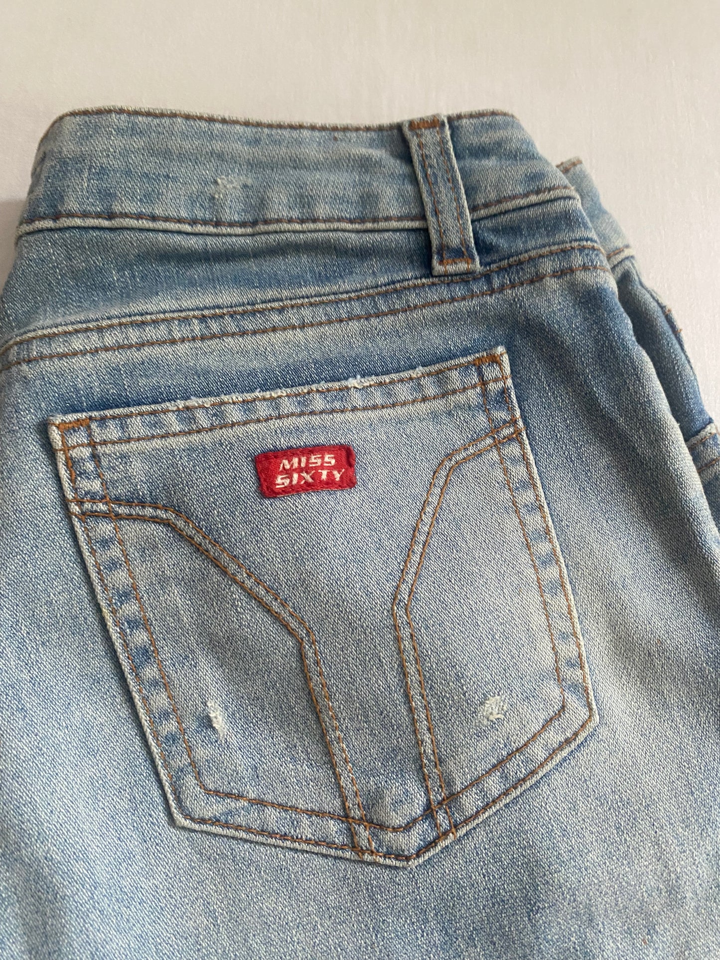 Blugi evazați Y2K Miss Sixty, mărimea US 28, fabricați în Italia 👖🇮🇹