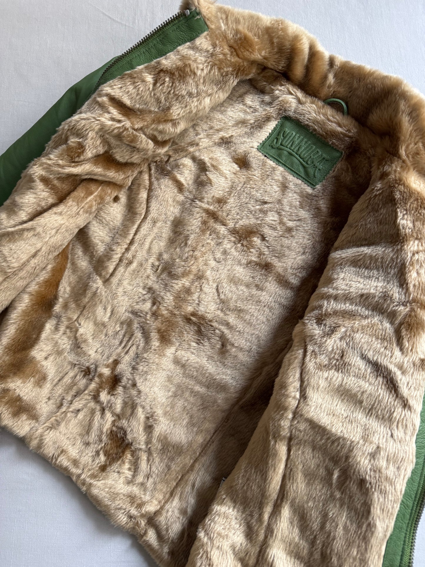 🍃 Geacă Y2K din piele verde cu guler shearling artificial – mărimea L femei