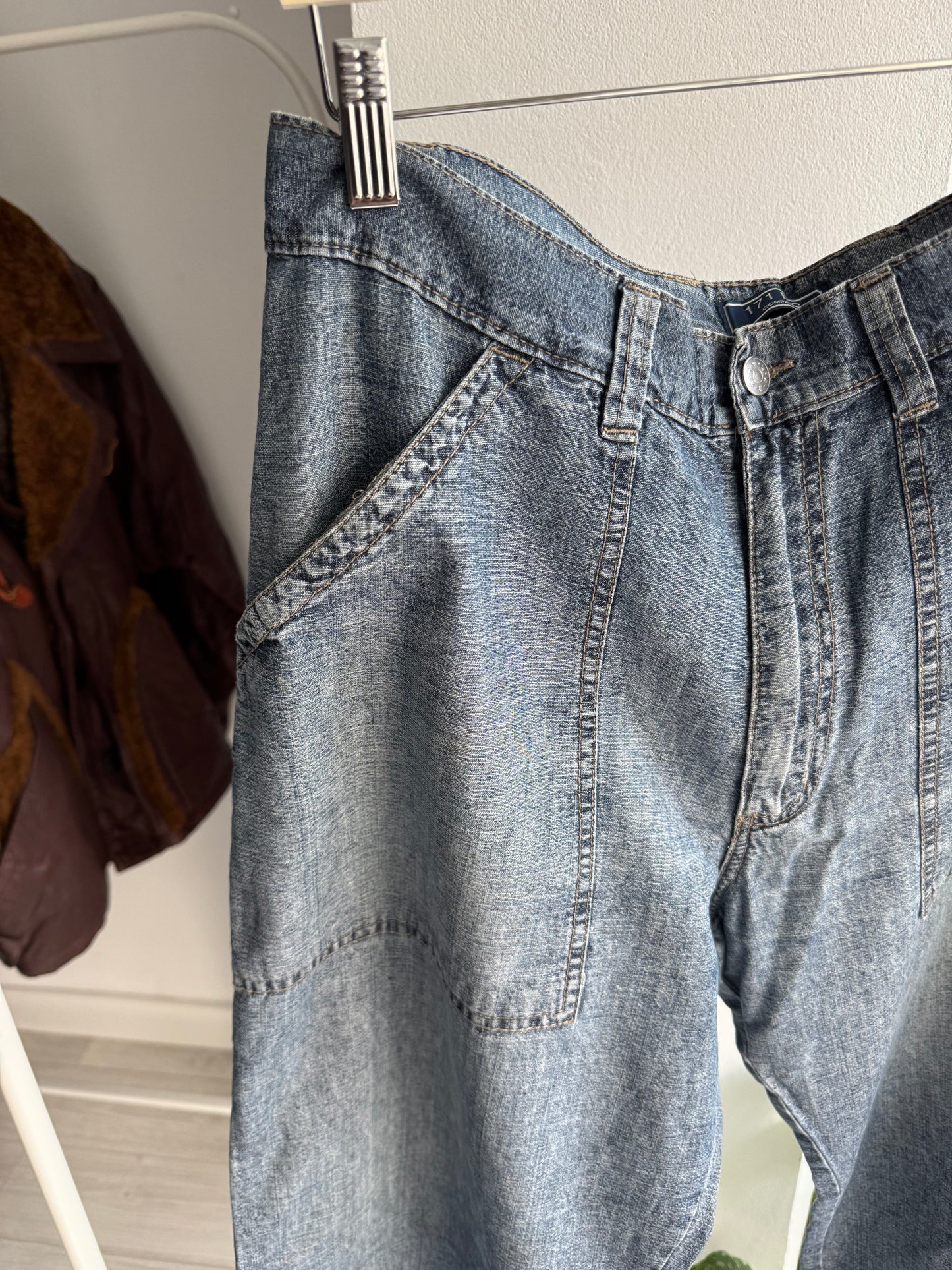 👖 Y2K Baggy Carpenter Jorts – Approx. W34