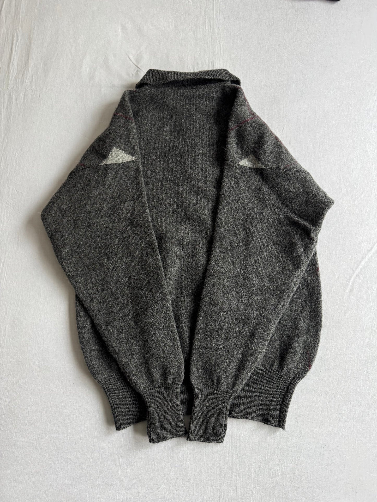 🧶 Pulover Vintage Bărbați Gri din Lână Virgină cu Guler Polo și Pattern Argyle – L