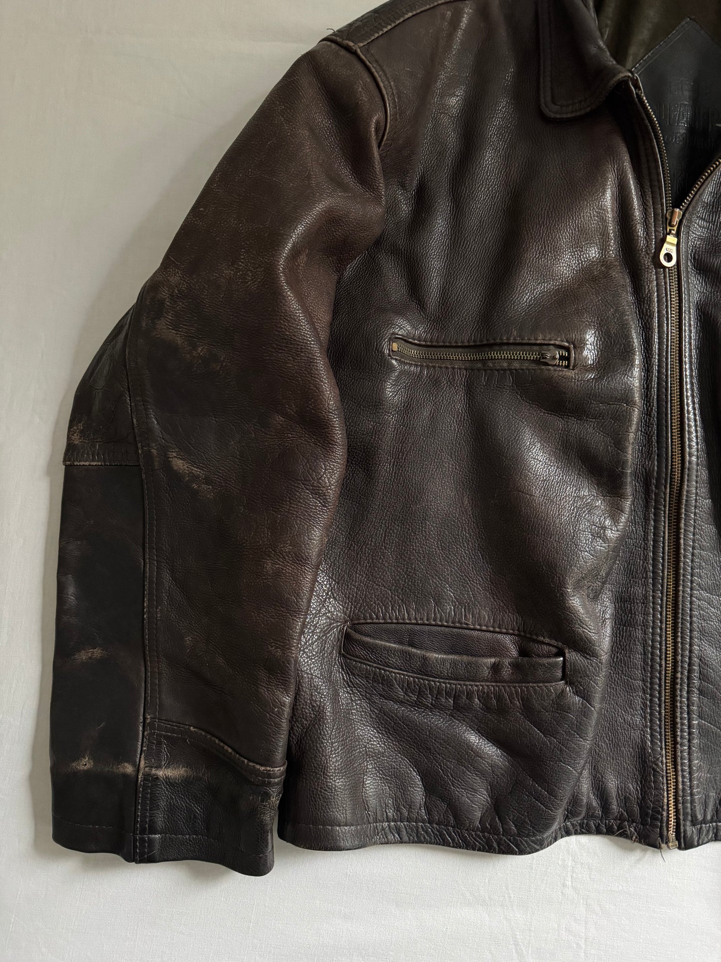 🧥 Geacă Vintage din Piele Groasă – Mărime Men’s XL