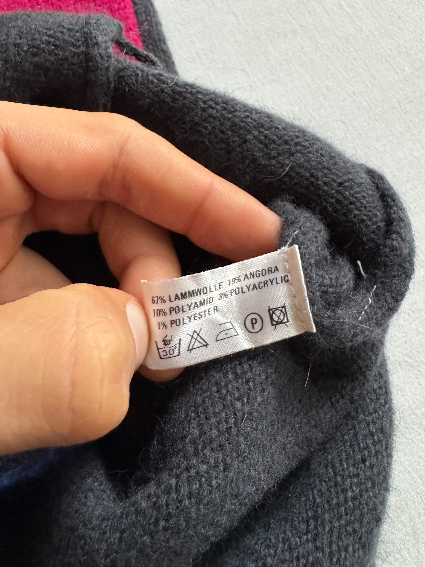 🌌 🧶 Pulover Lung Vintage cu Umeri Structurați – Print Abstract – Mărime M/L