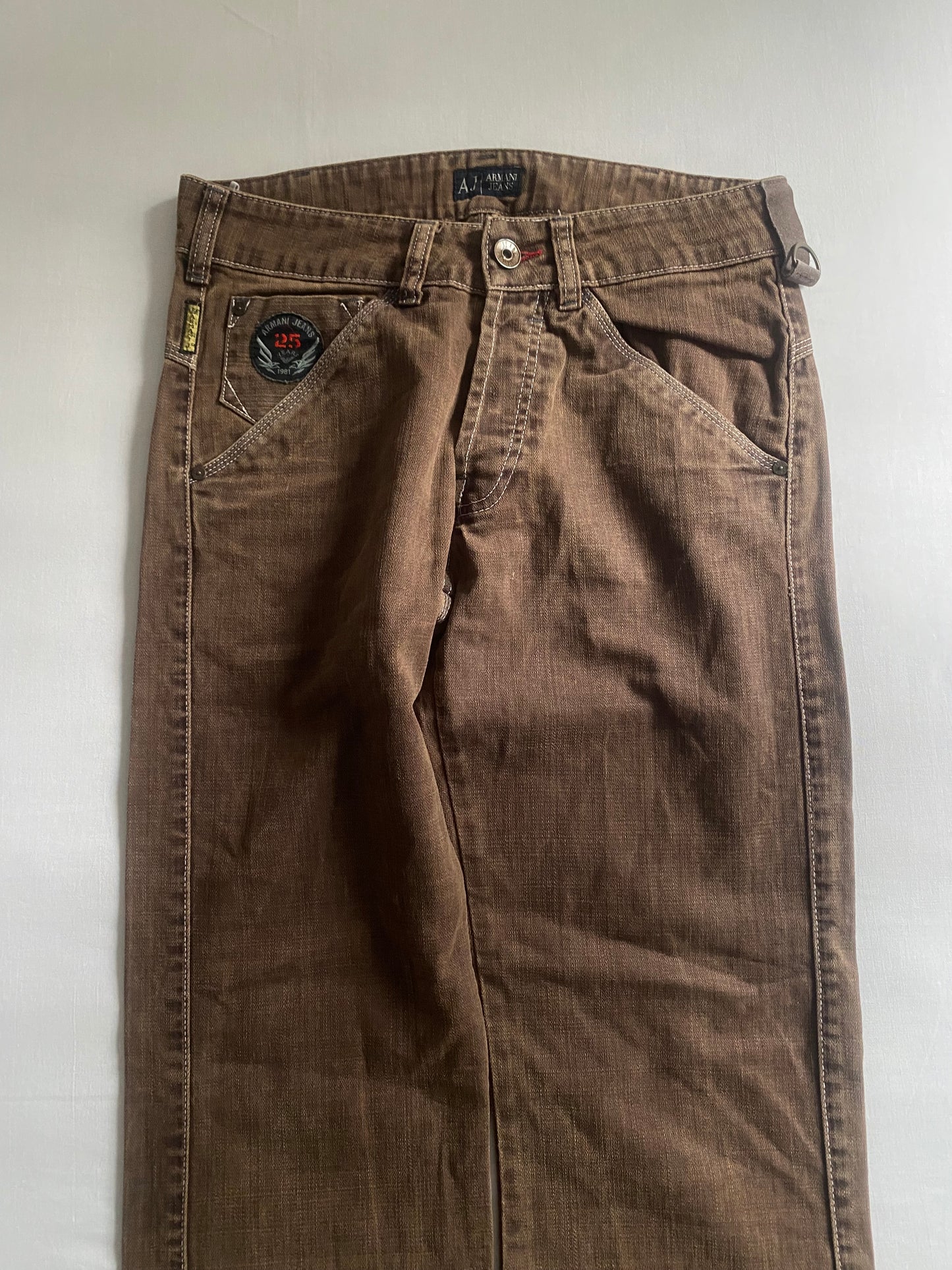 Jeans Armani Jeans washed maro, mărimea 30 🇮🇹👖