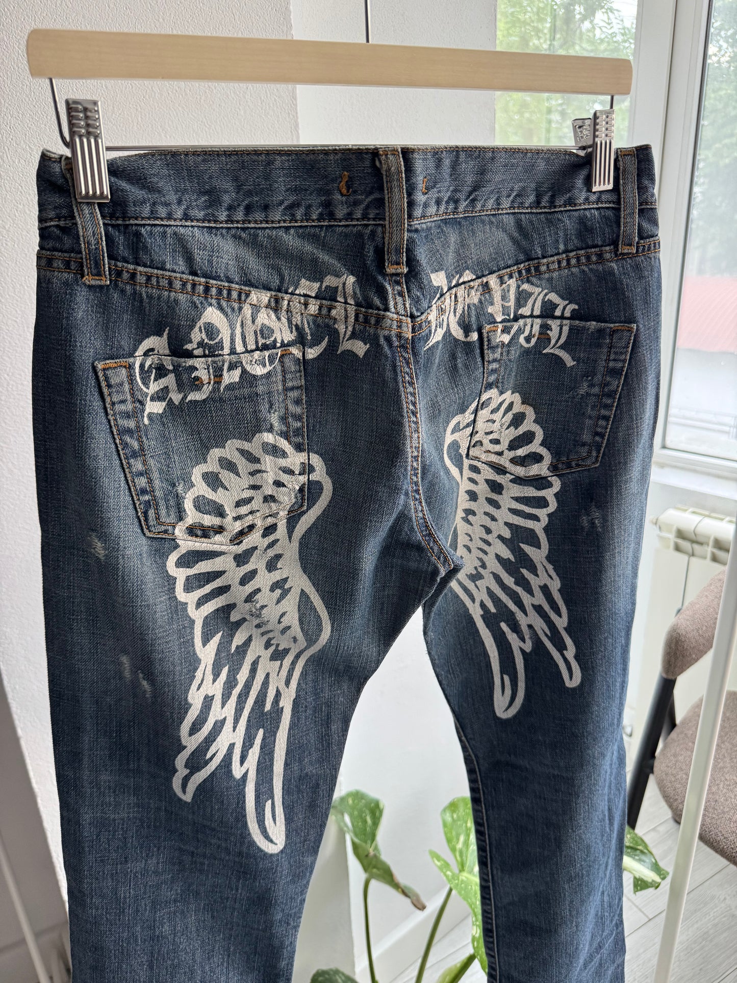👖 Y2K Angel Devil Printed Jeans – W31 – Made in Italy