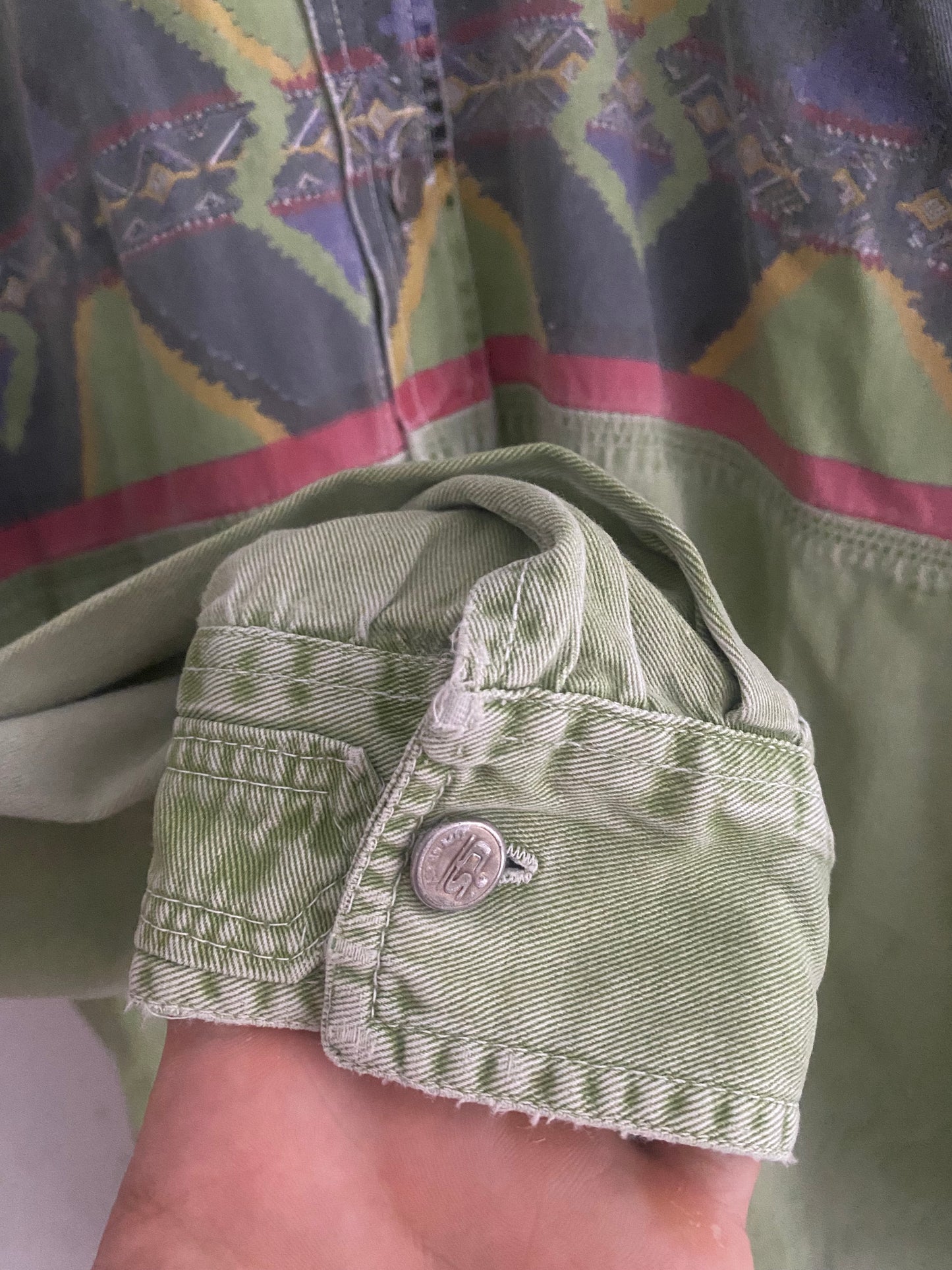 👕 Vintage Western Style Washed Green Shirt