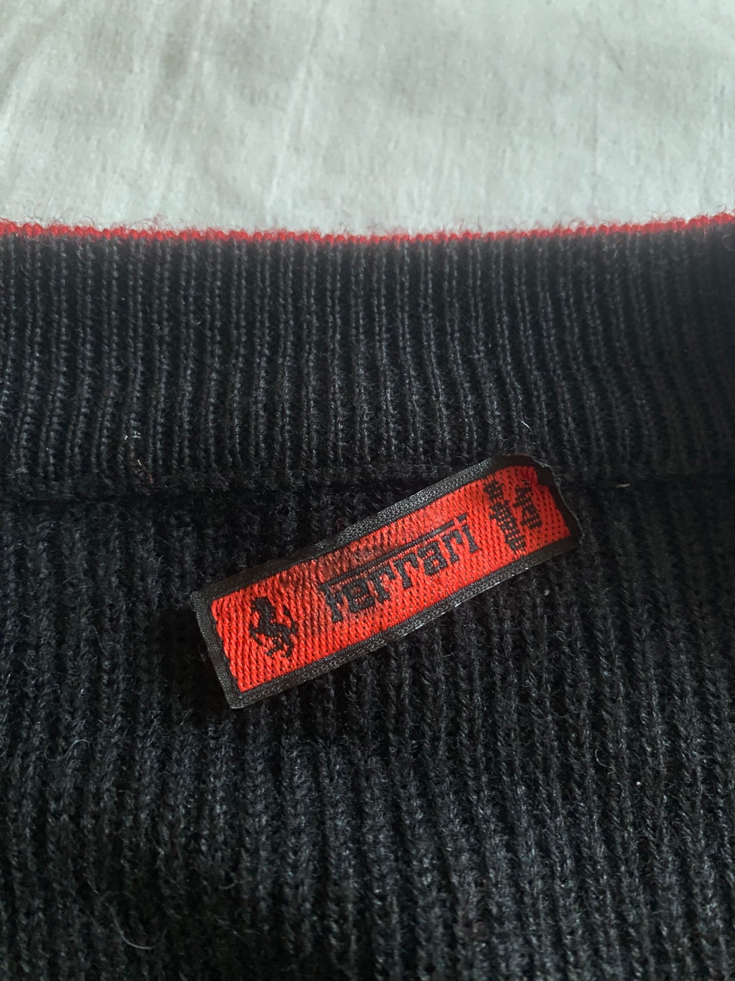 Cardigan Vintage Ferrari – Negru – Lână Virgina & Acril – Made in Italy – Mărime L
