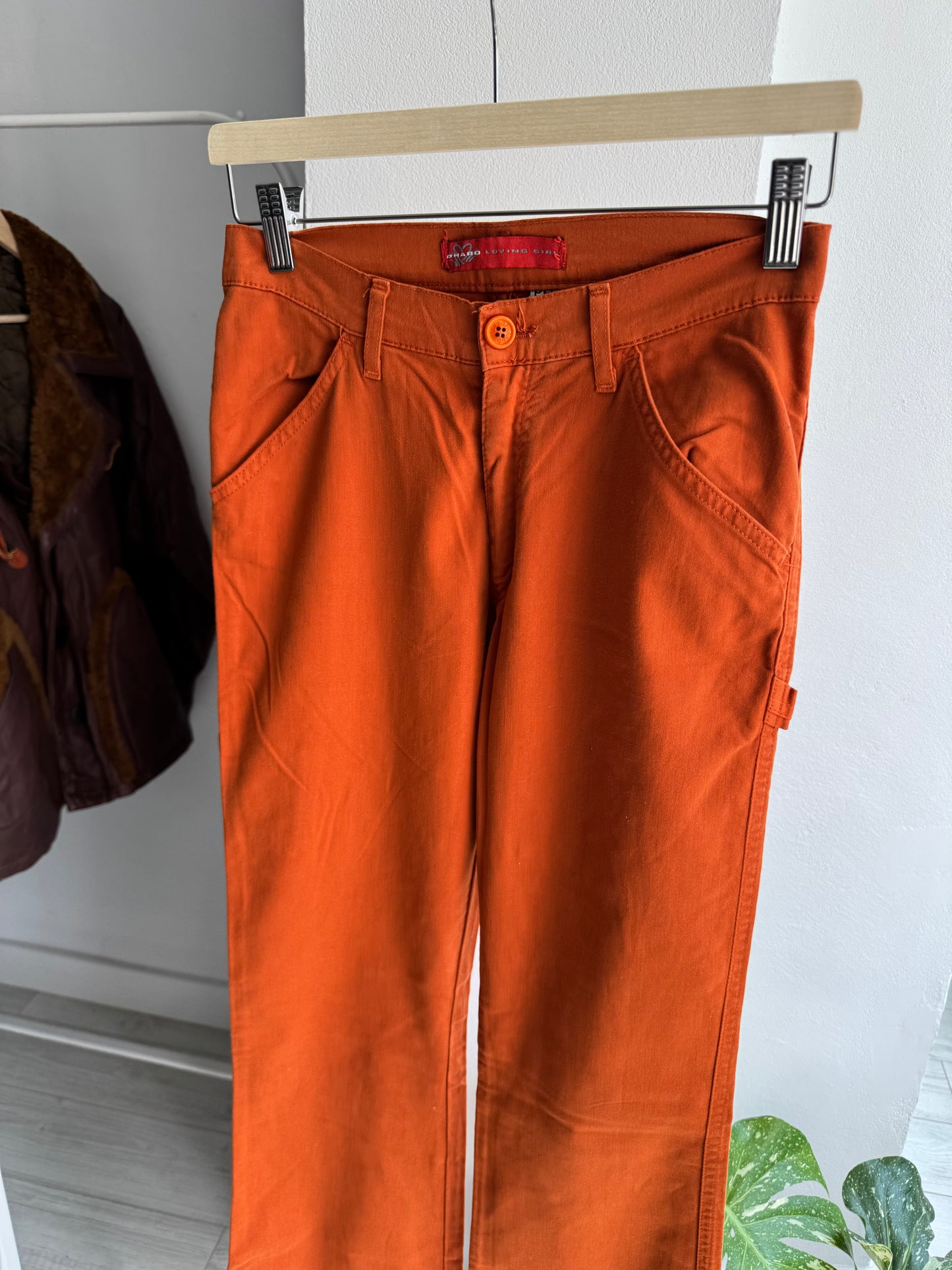 🍊 Pantaloni Y2K Phard Orange Carpenter – IT 44 (M/L Damă)