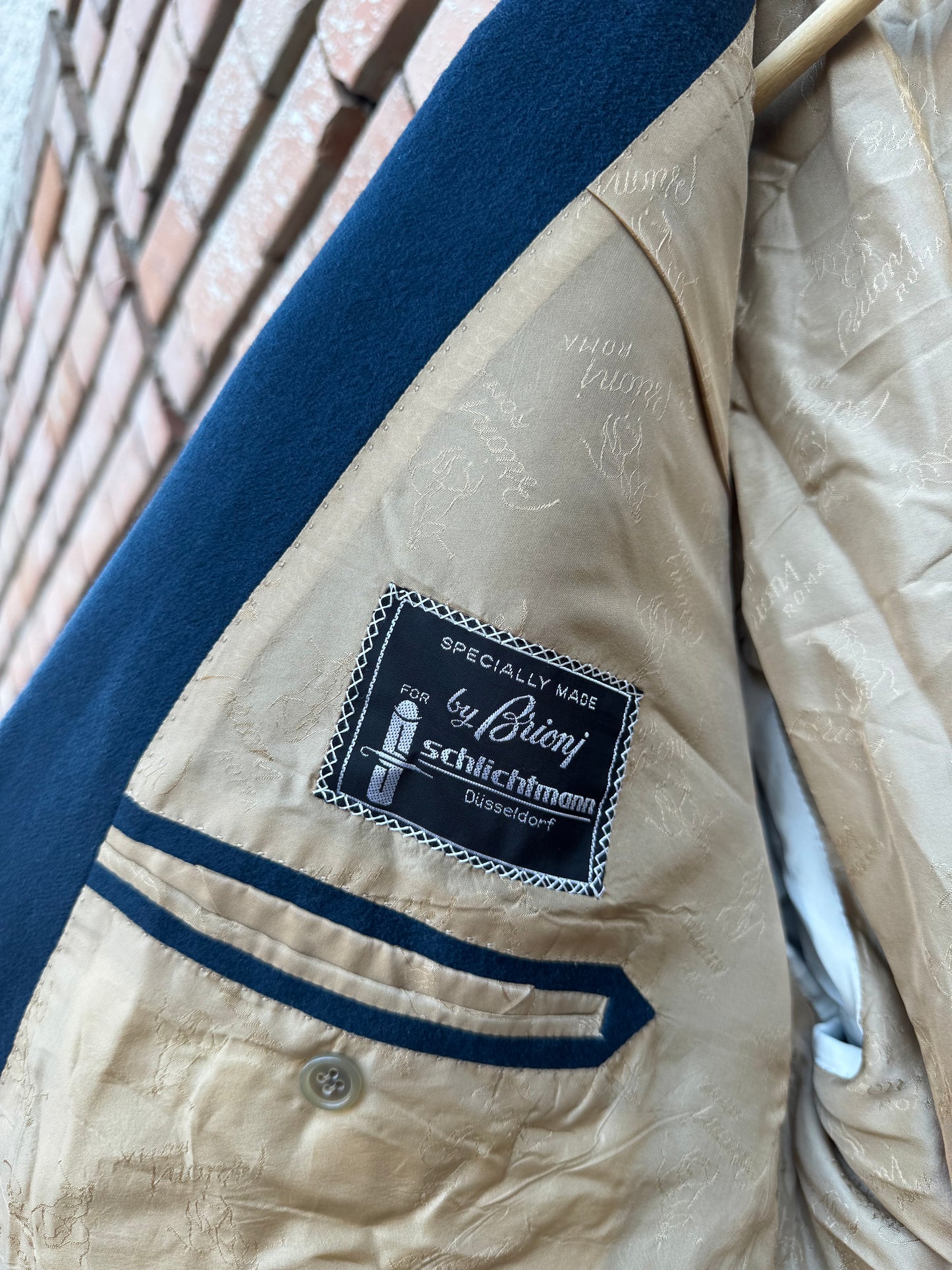 🎩 Blazer Vintage Brioni din Cașmir Light Navy – IT 60