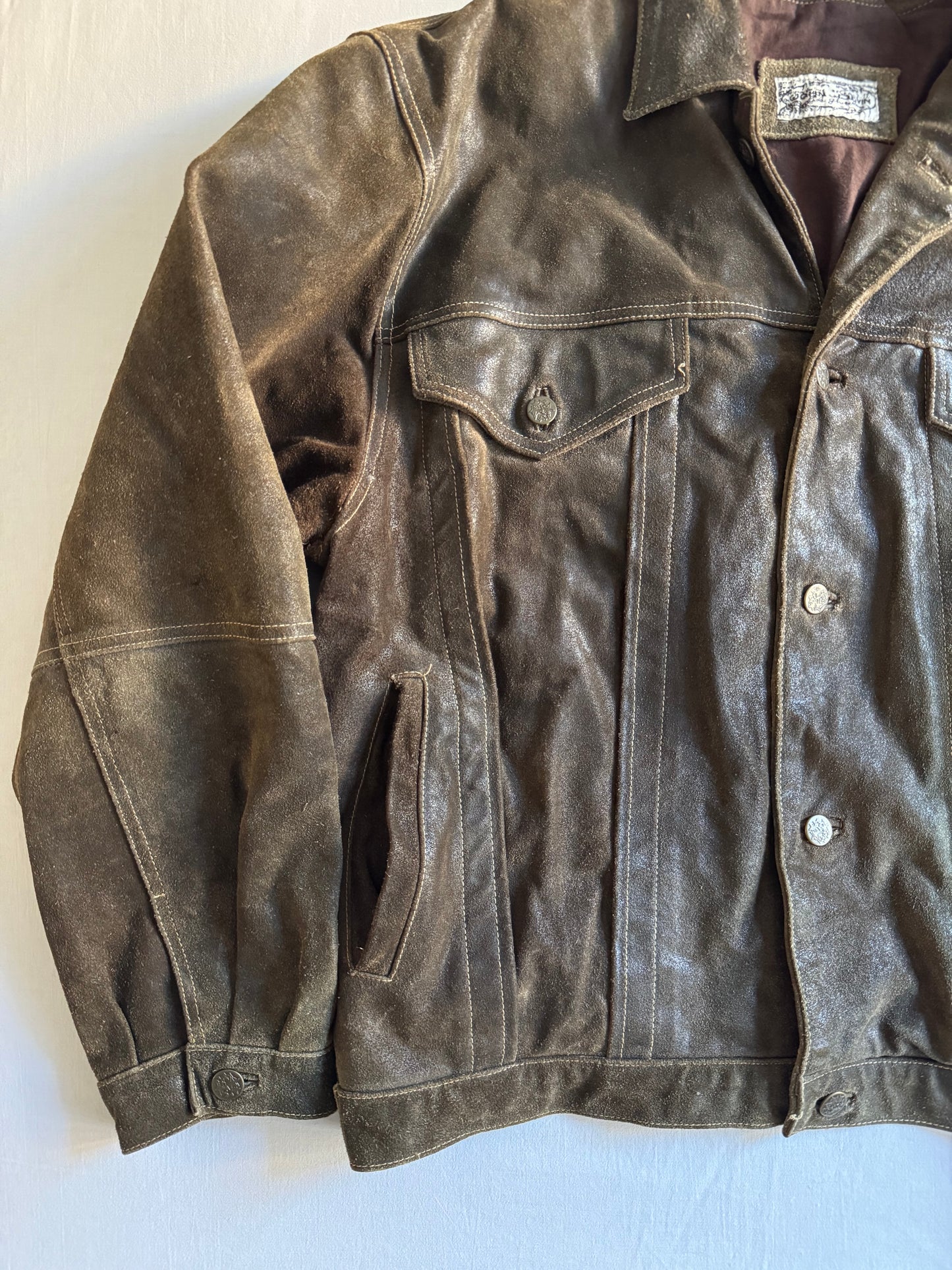 🧥 Jachetă Trucker Vintage din Piele întoarsă – Mărimea L – Patină Autentică