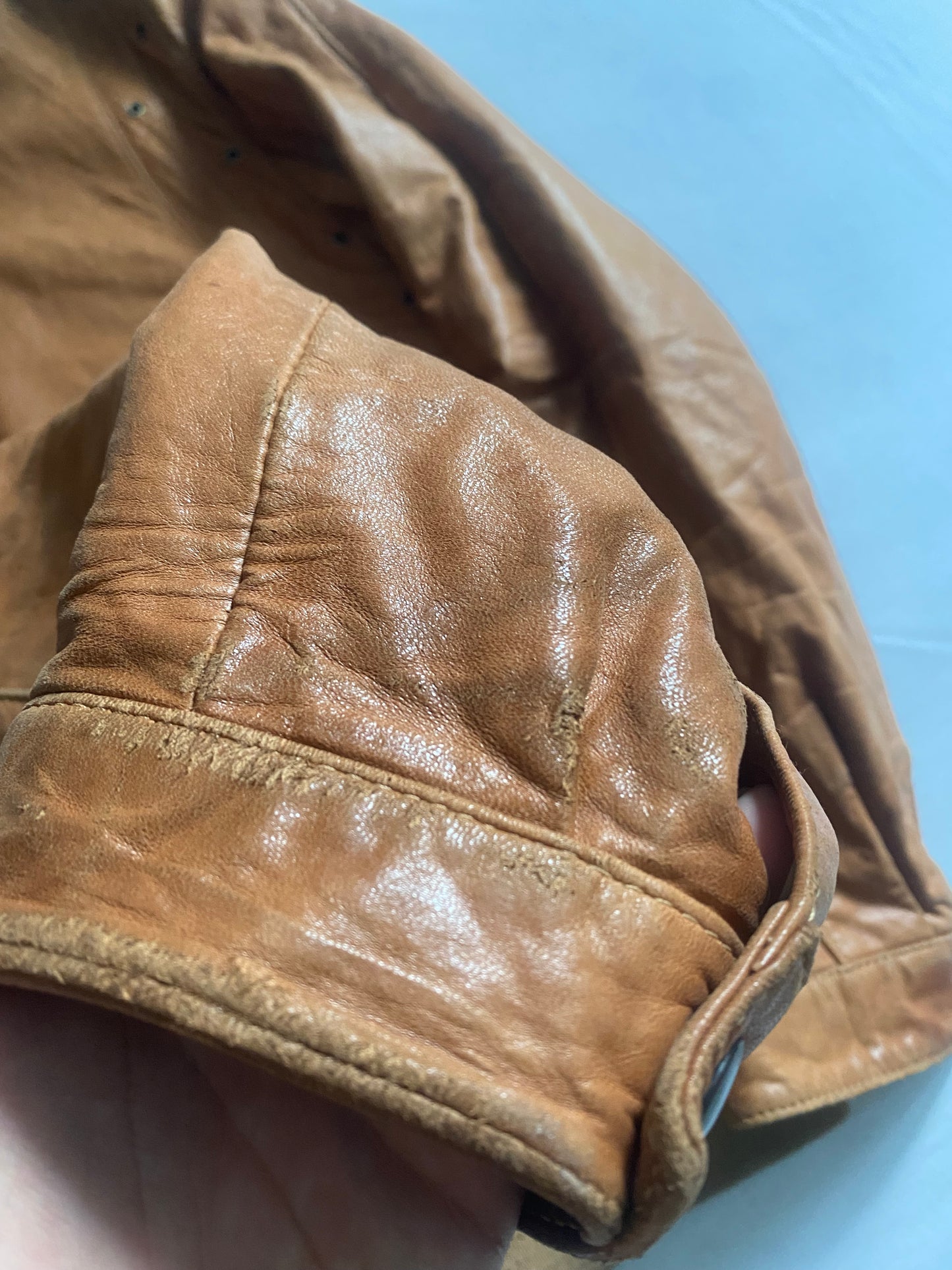 🧥 Jachetă Vintage din Piele de Oaie și Miel – Maro – Mărime L