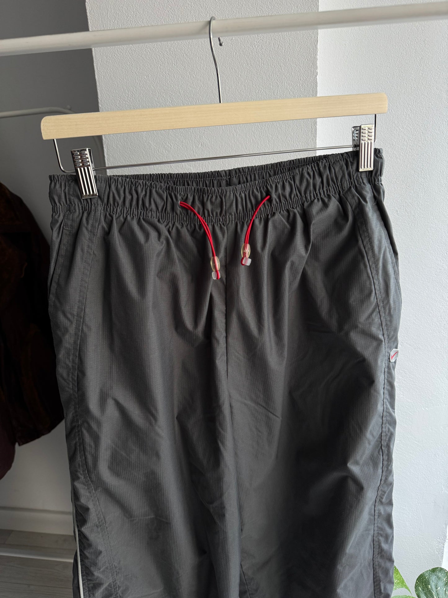 🕶️ Pantaloni de trening Y2K Nike Hex Grey – Mărime L