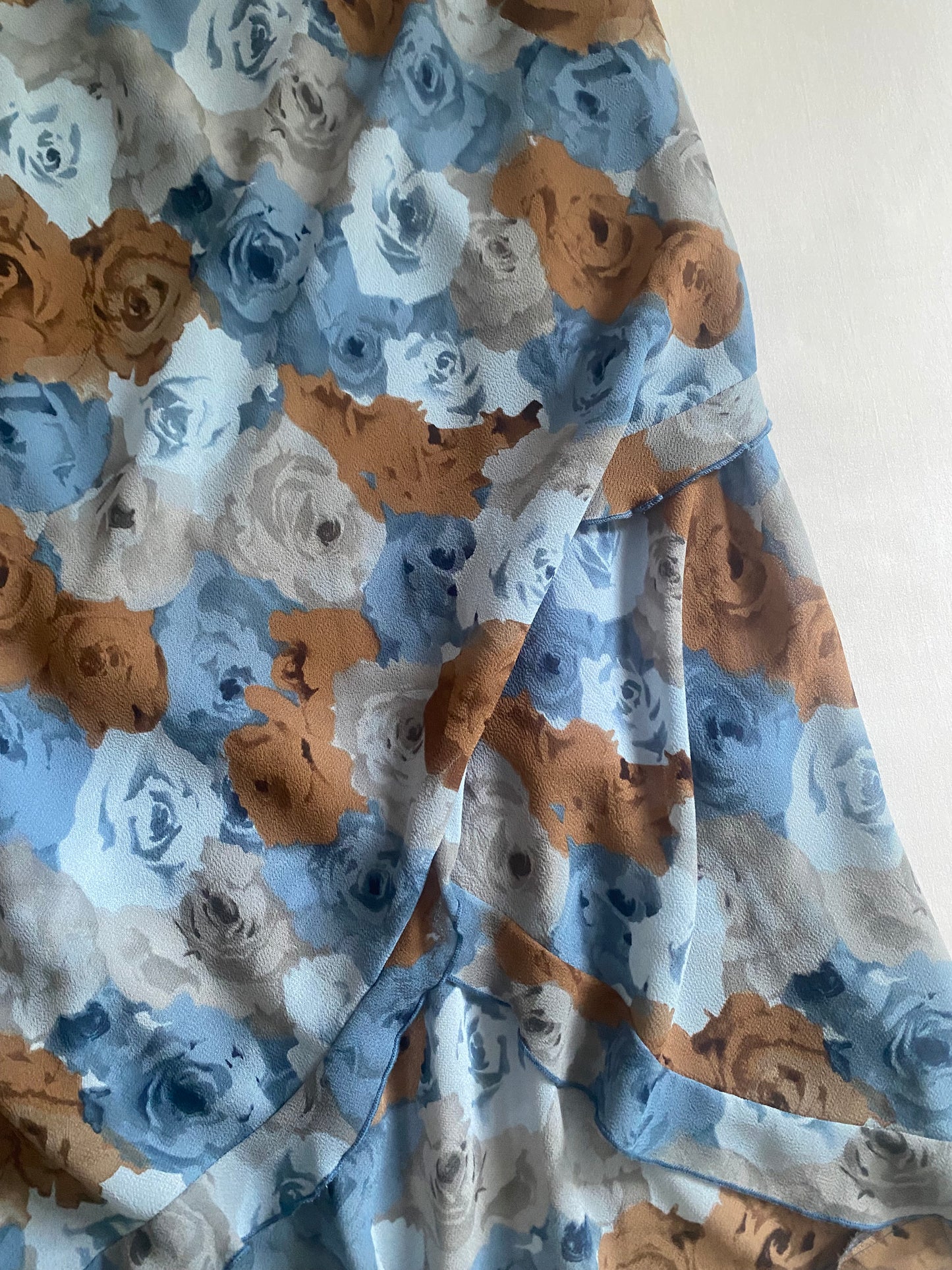 Fustă Midi Y2K Florală – Made in USA – Mărime US 7 🌼🇺🇸