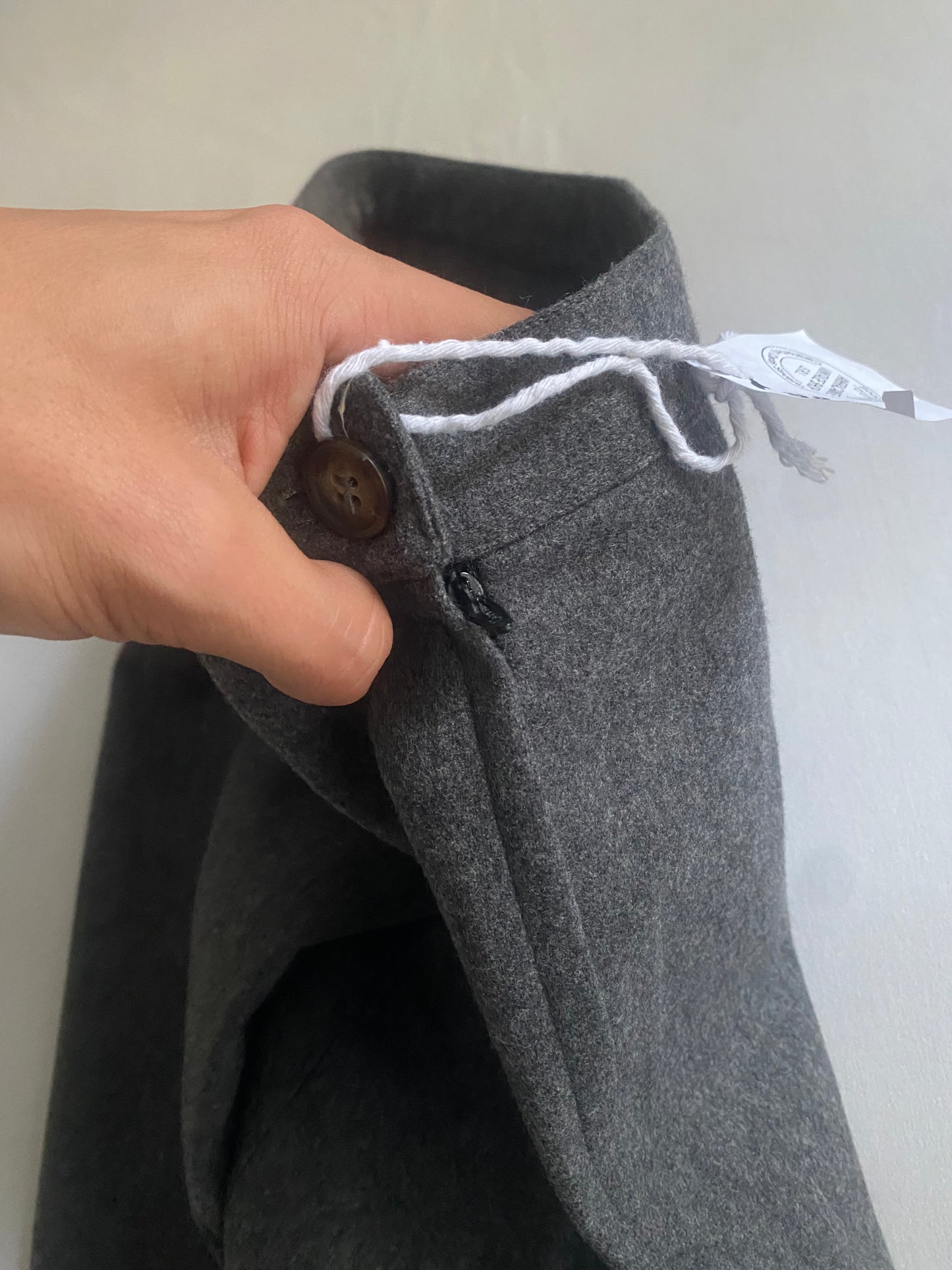 🐑 Pantaloni Vintage Gri Deschis – 100% Lână Virgină – IT 42 (EU 38)