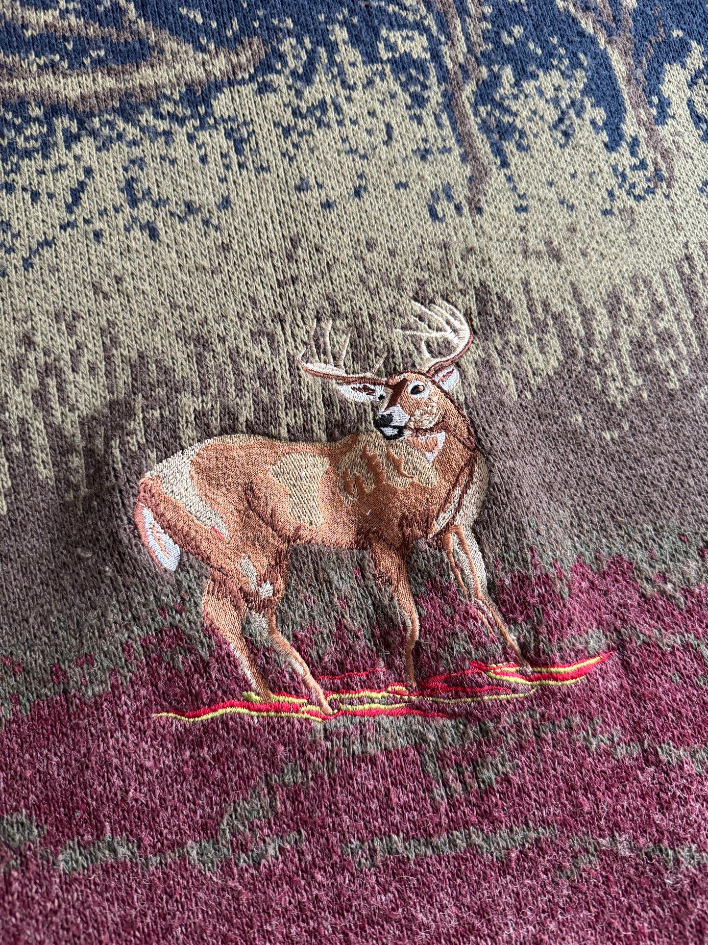 🦌 Pulover Vintage cu Broderie Căprioară – Mărimea L (fit oversized)