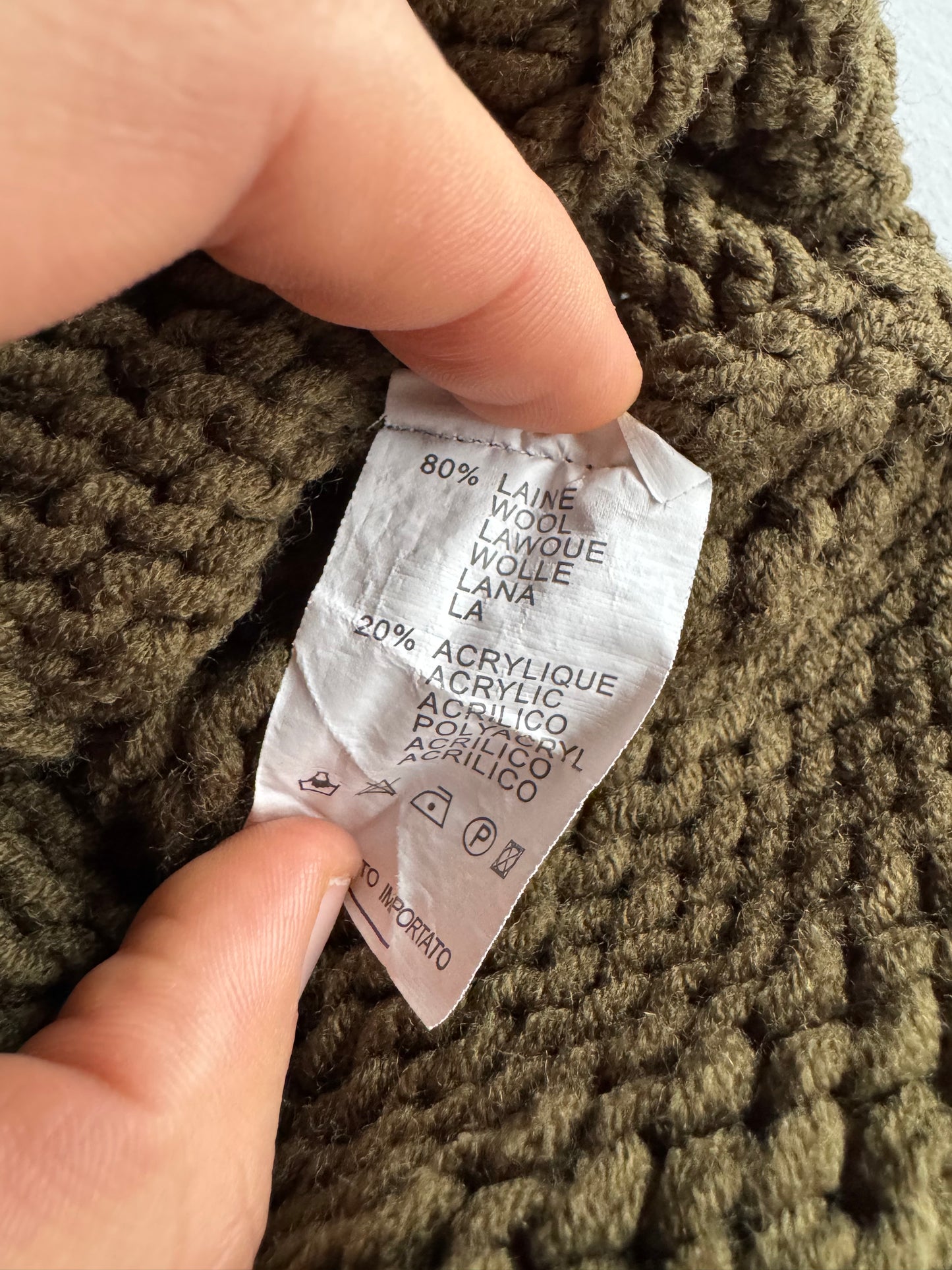 🧶 Pulover Y2K Damă Verde Închis cu Guler V din Lână – aprox. S / M