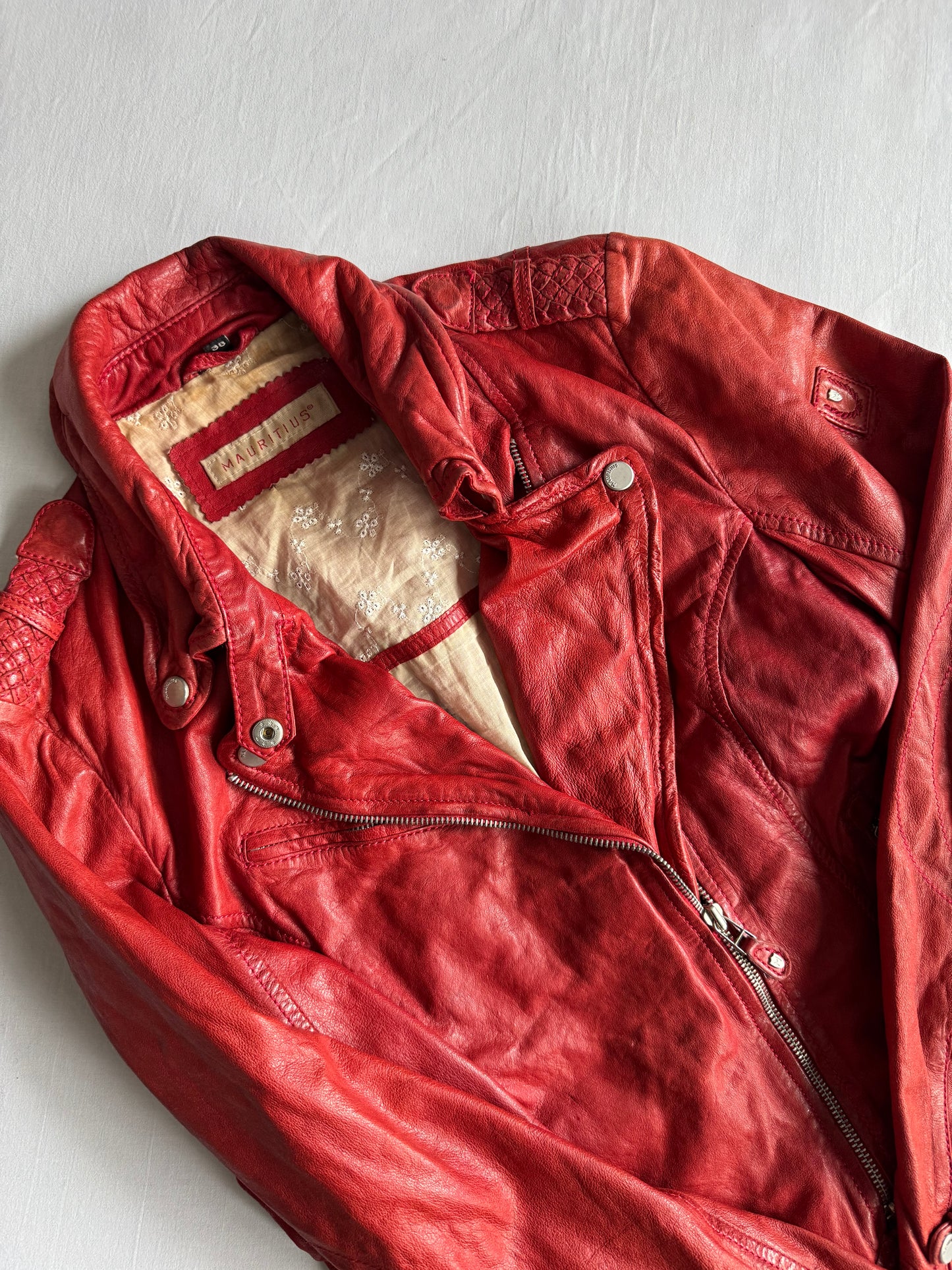 ❤️ Geacă Biker Y2K Damă din Piele Roșie – EU 38 (M)