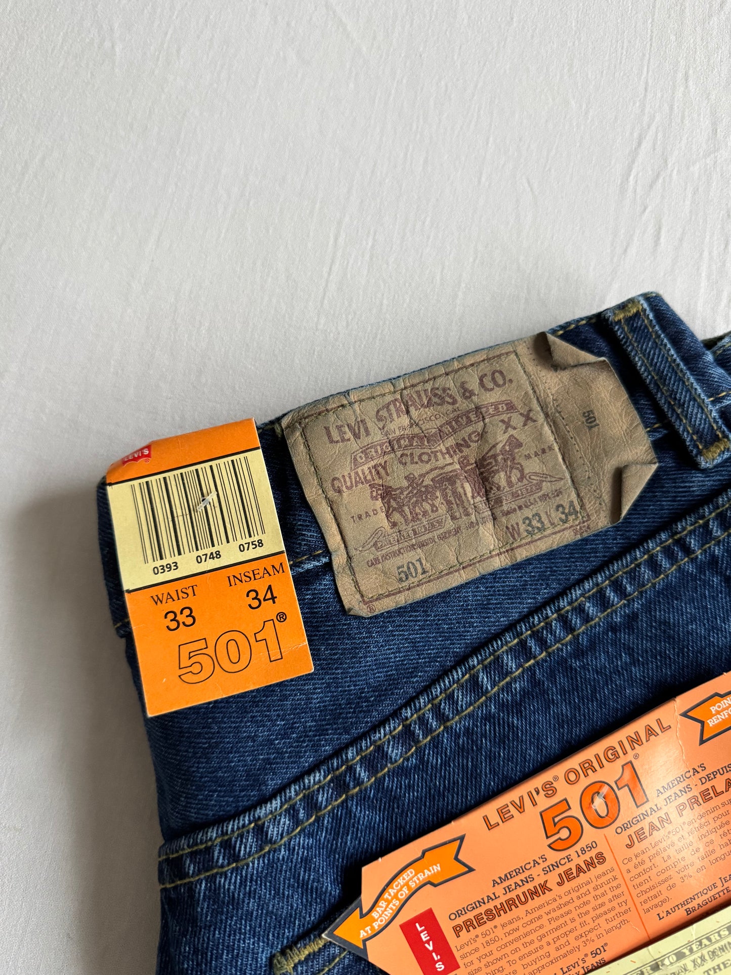 🧵 Blugi Levi’s 501 din 1996 – Deadstock, Noi cu Etichetă ( Mărimi : 34 x 34 si 32 x 34 )