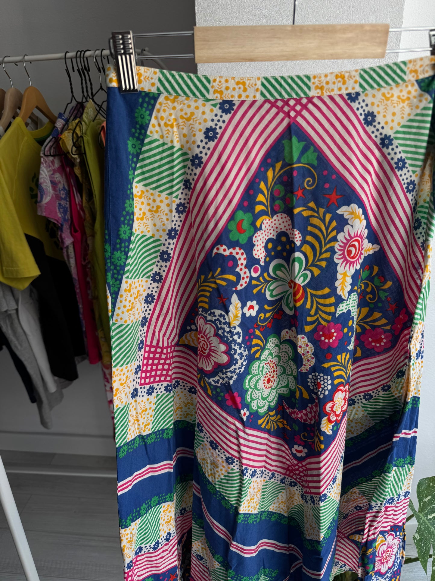 ☀️ Fustă Vintage cu Print – Approx. XS–S Damă