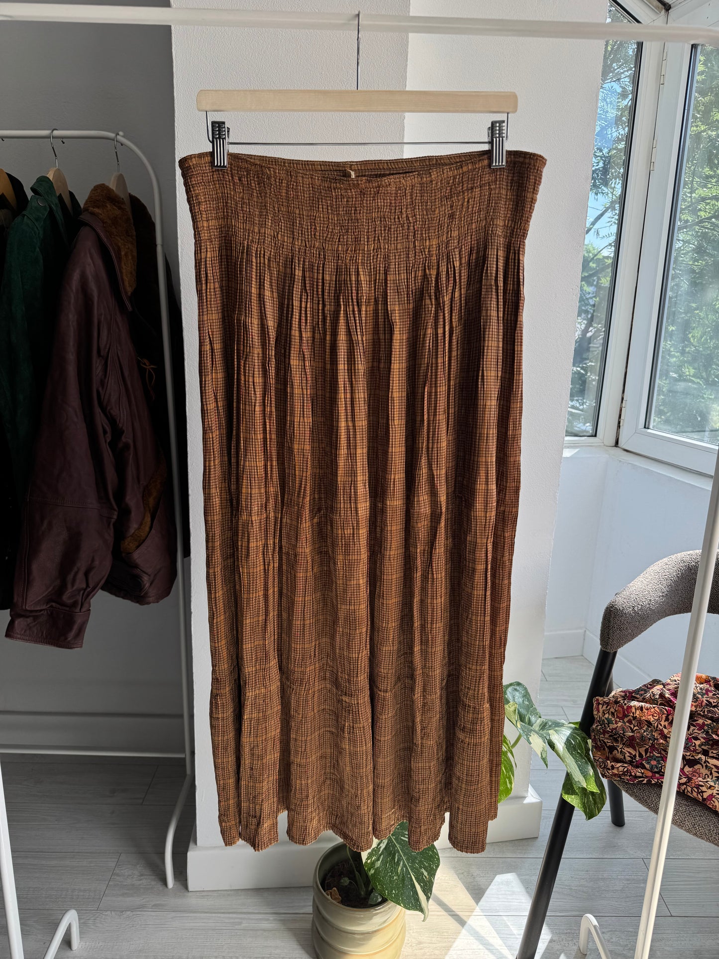 ✨ Fustă Vintage Printed din Mătase – IT 42 (M Damă) – Made in Italy