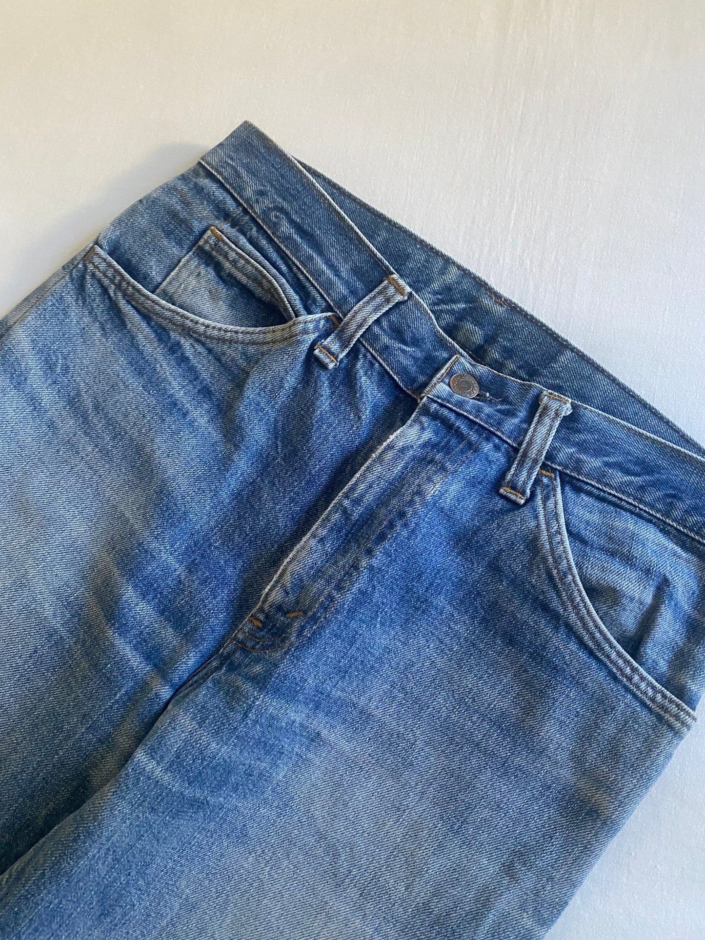 70's Vintage Levi's Orange Tab Light Wash Repaired Flared Jeans - anbracaminte