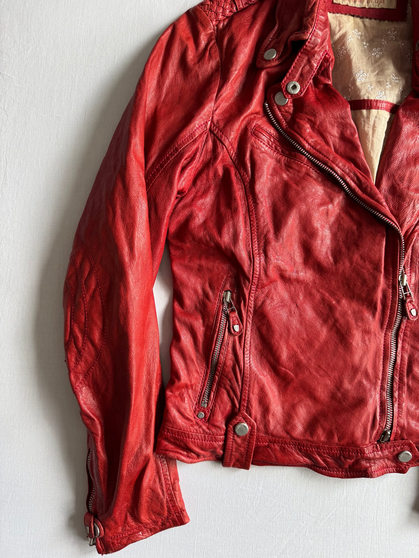 ❤️ Geacă Biker Y2K Damă din Piele Roșie – EU 38 (M)