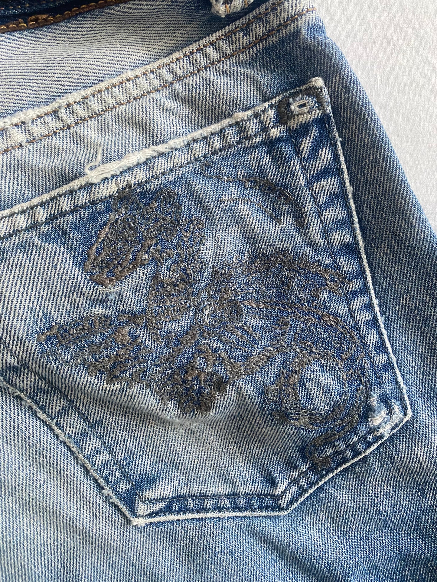 👖 Y2K Diesel Jeans cu broderie pe buzunarele din spate