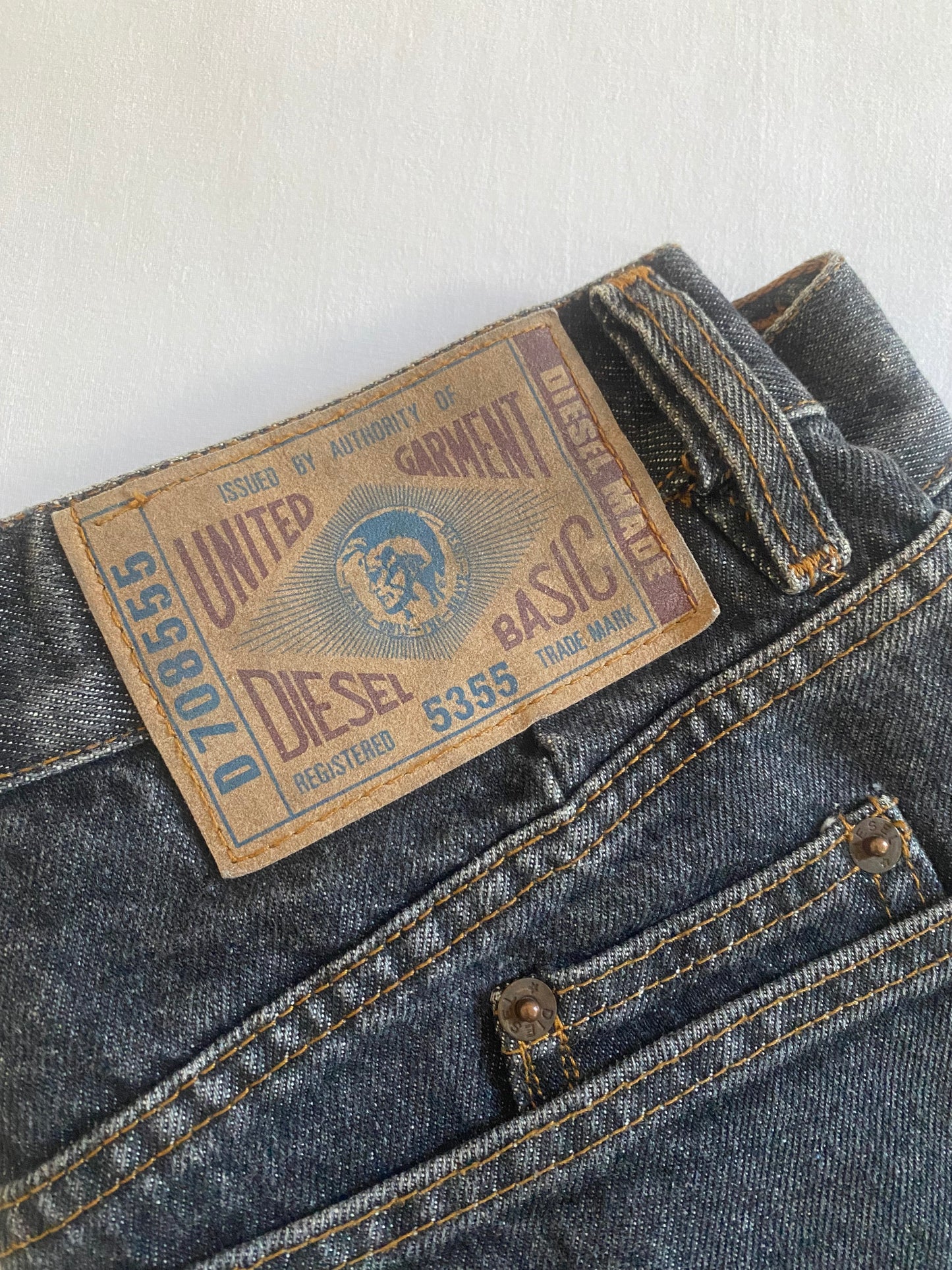 90's Vintage Diesel Dark Grey Balloon Jeans