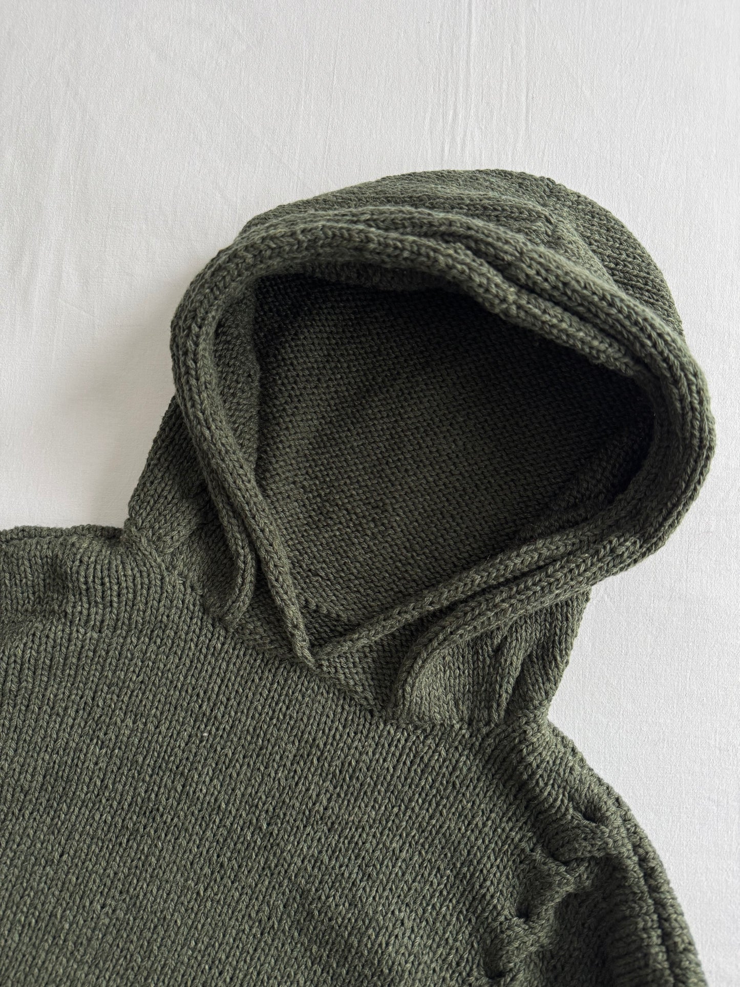 🧶 Hanorac Tricotat Vintage Verde Închis din Lână Merino – M Bărbați (Cropped Fit)